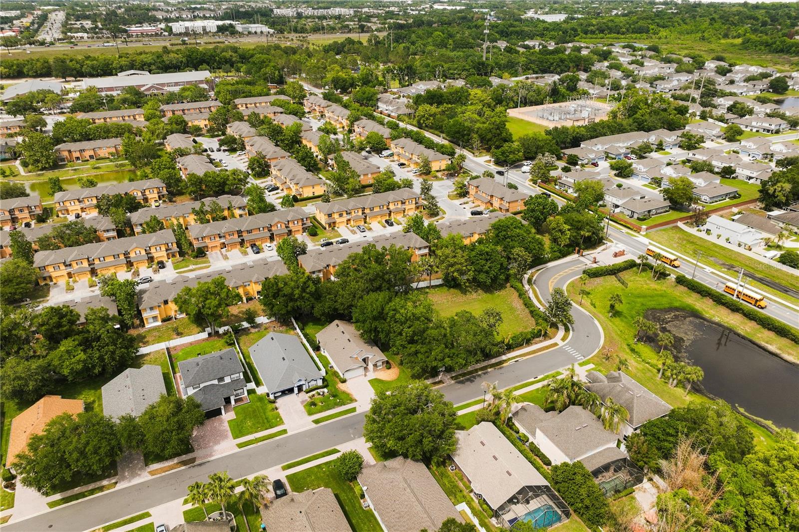 CALABRIA COVE - Residential