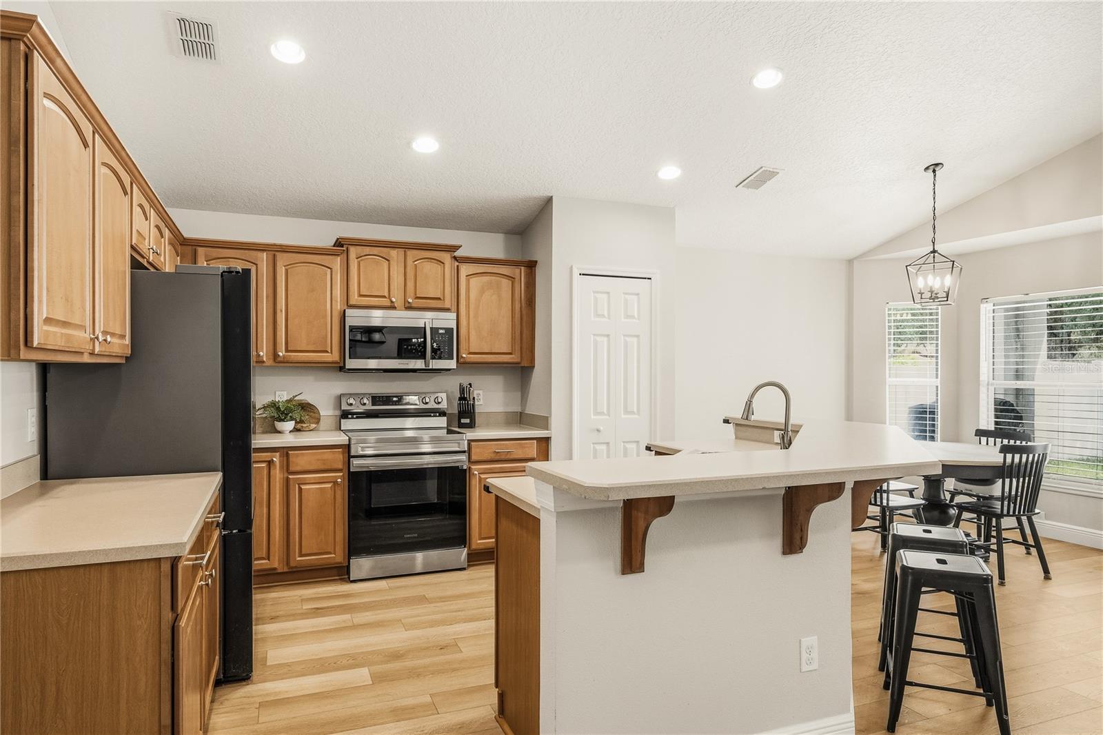 CALABRIA COVE - Residential