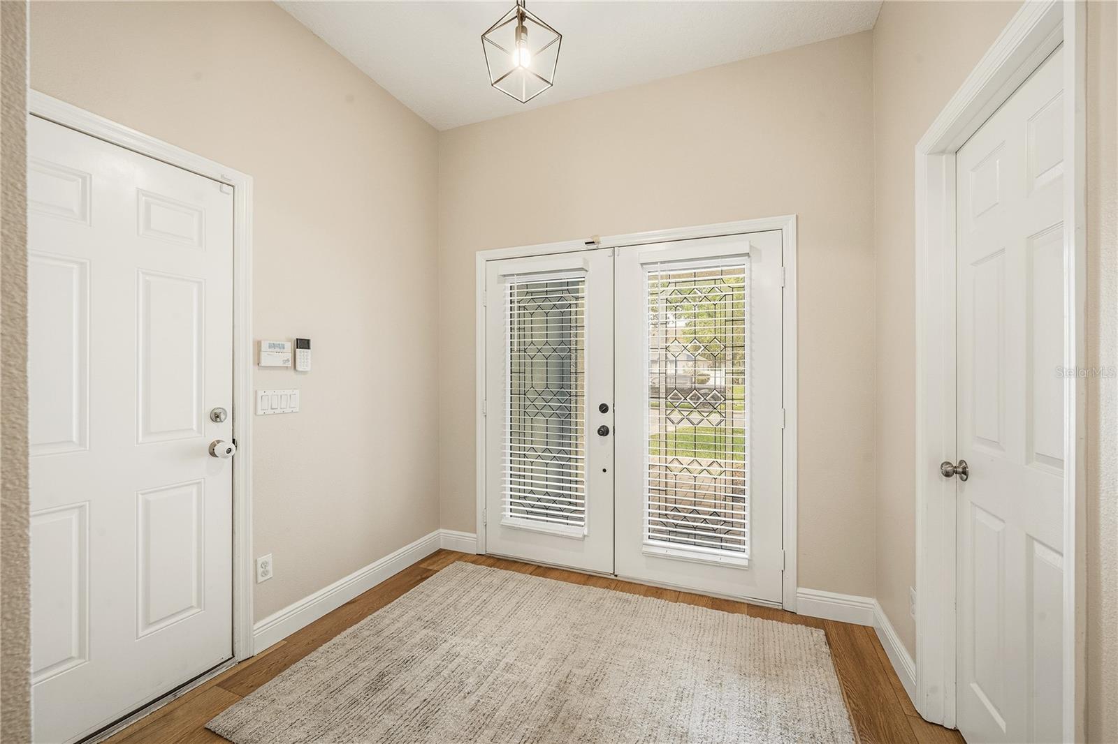 CALABRIA COVE - Residential