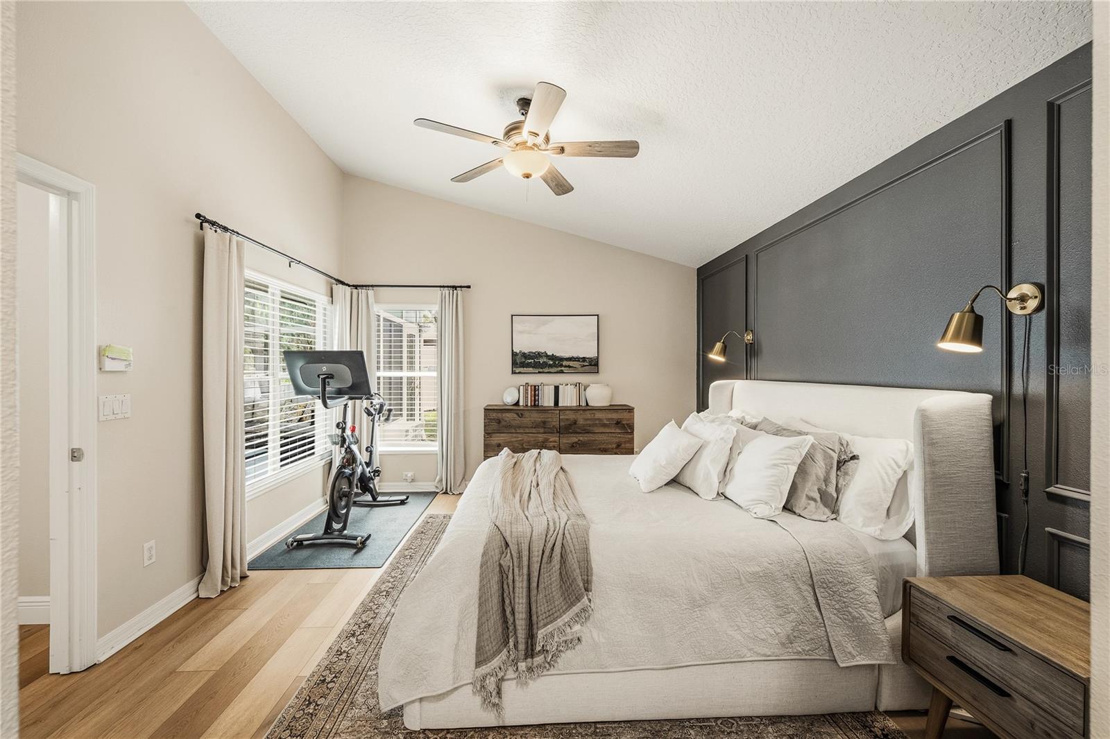 CALABRIA COVE - Residential