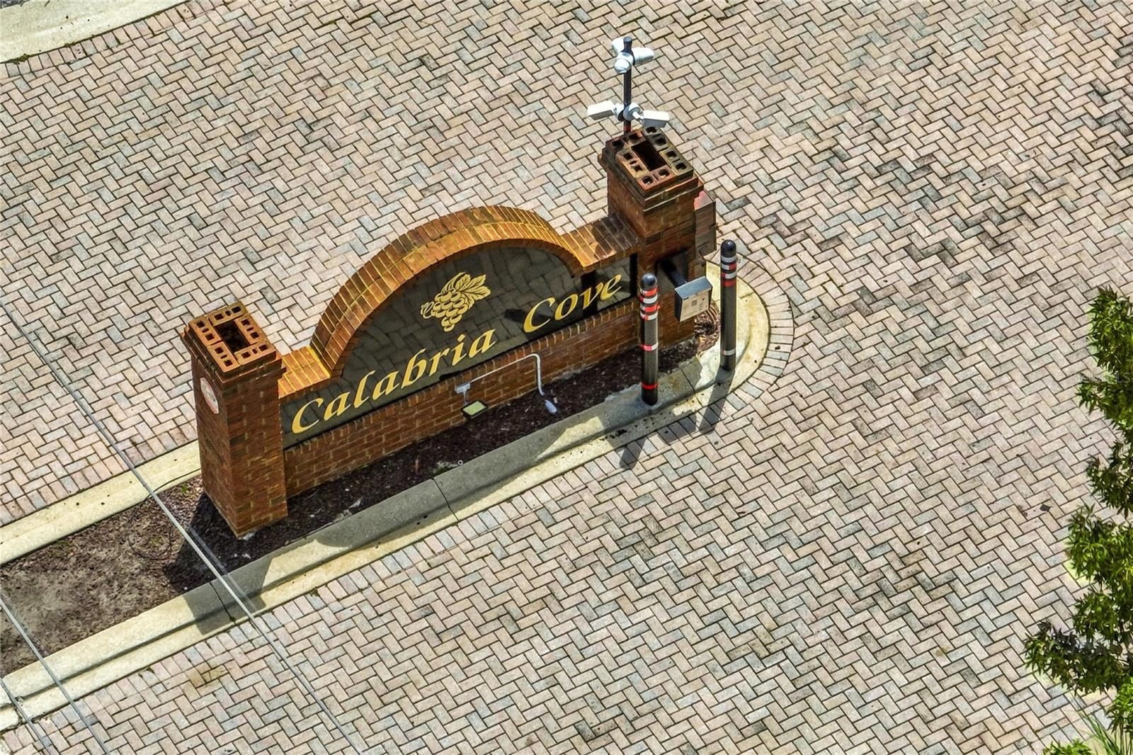 CALABRIA COVE - Residential