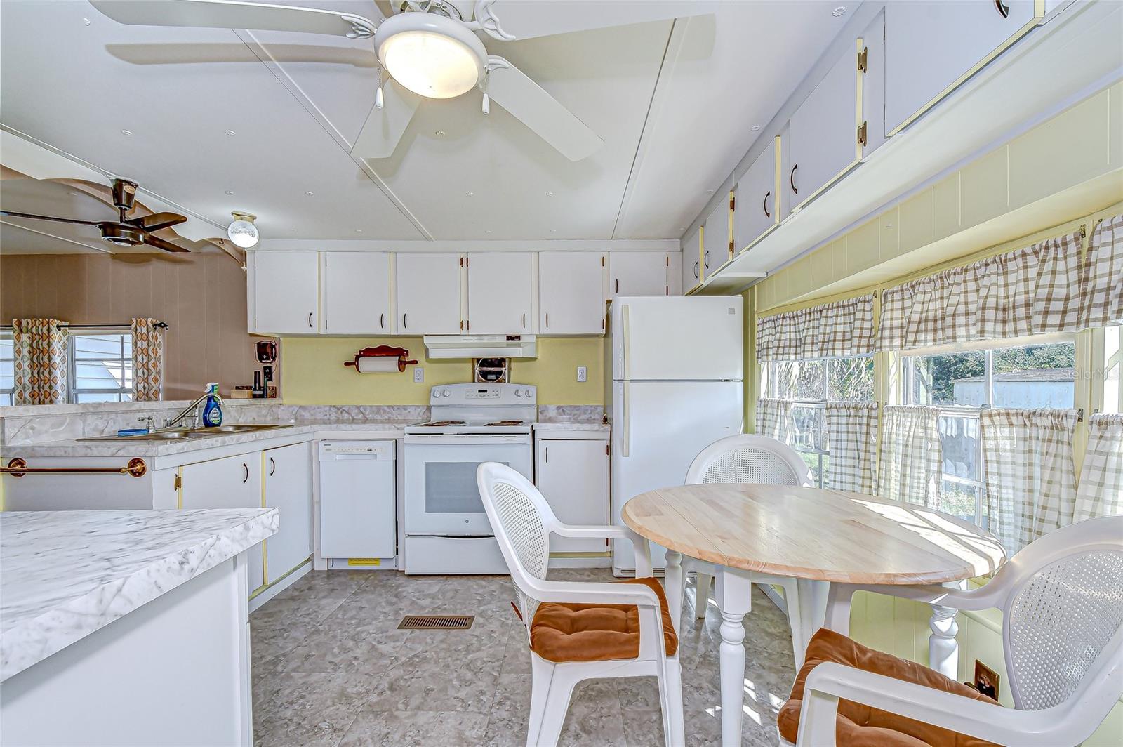 ZEPHYRHILLS COLONY COMPANY - Residential