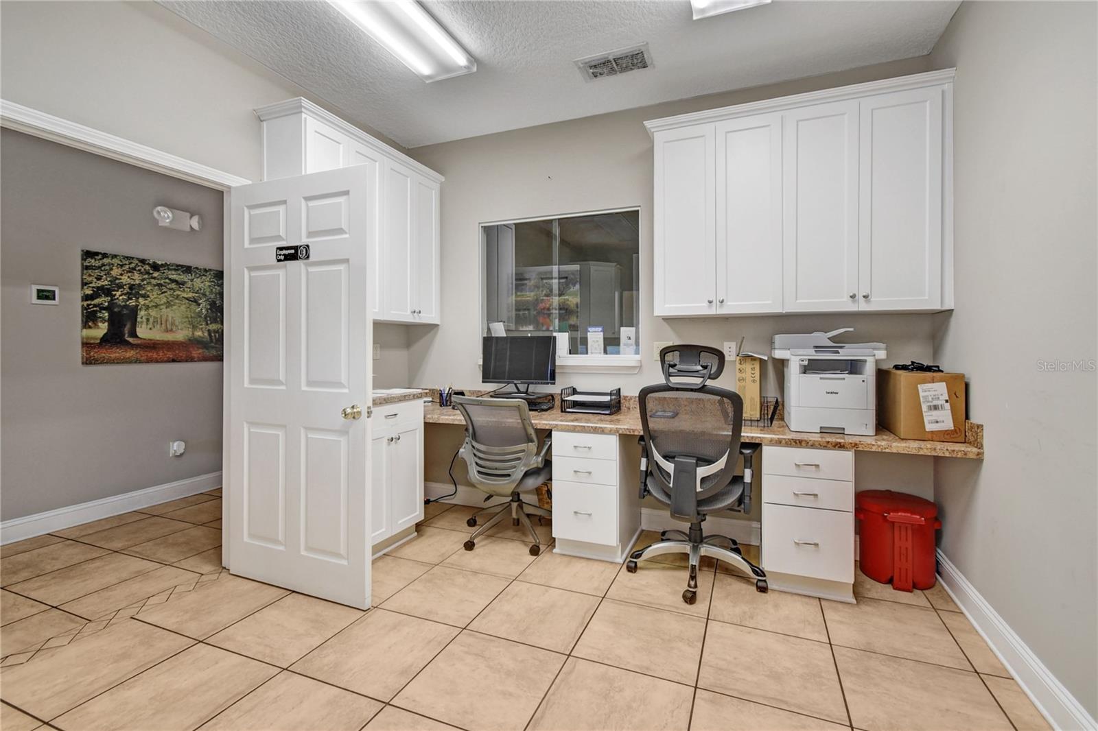 KINGSLEY-BELLAIR XING - Commercial Lease