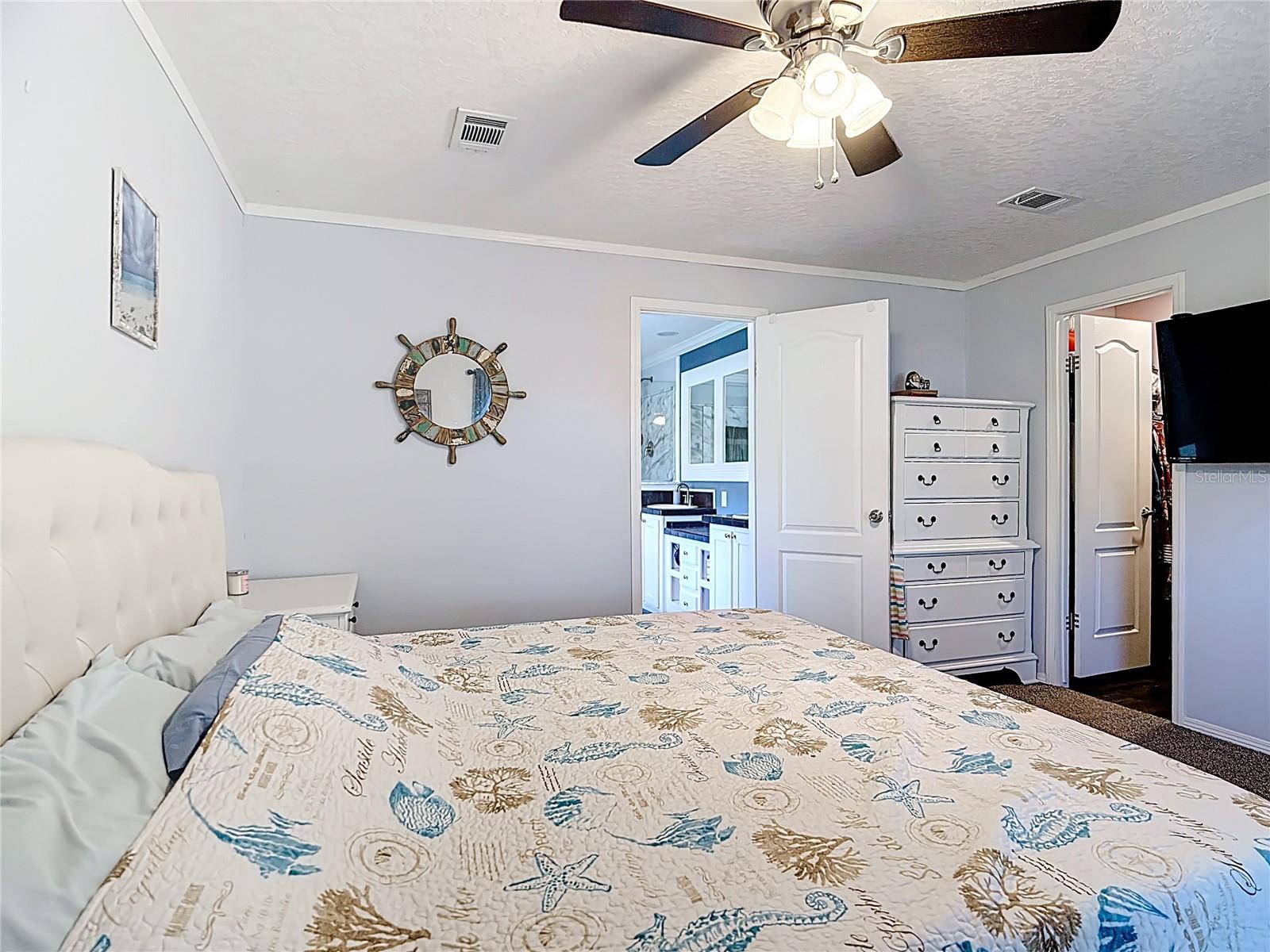 OAKWOOD ESTATES - Residential