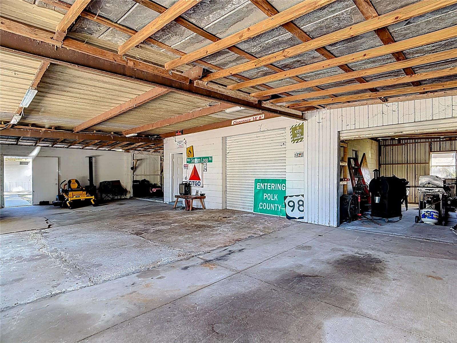 OAKWOOD ESTATES - Residential