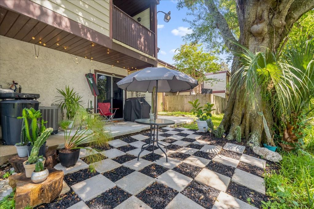 Photo of 3918 Crayrich Circle #GE, Orlando, FL 32839 (MLS # O6368854)