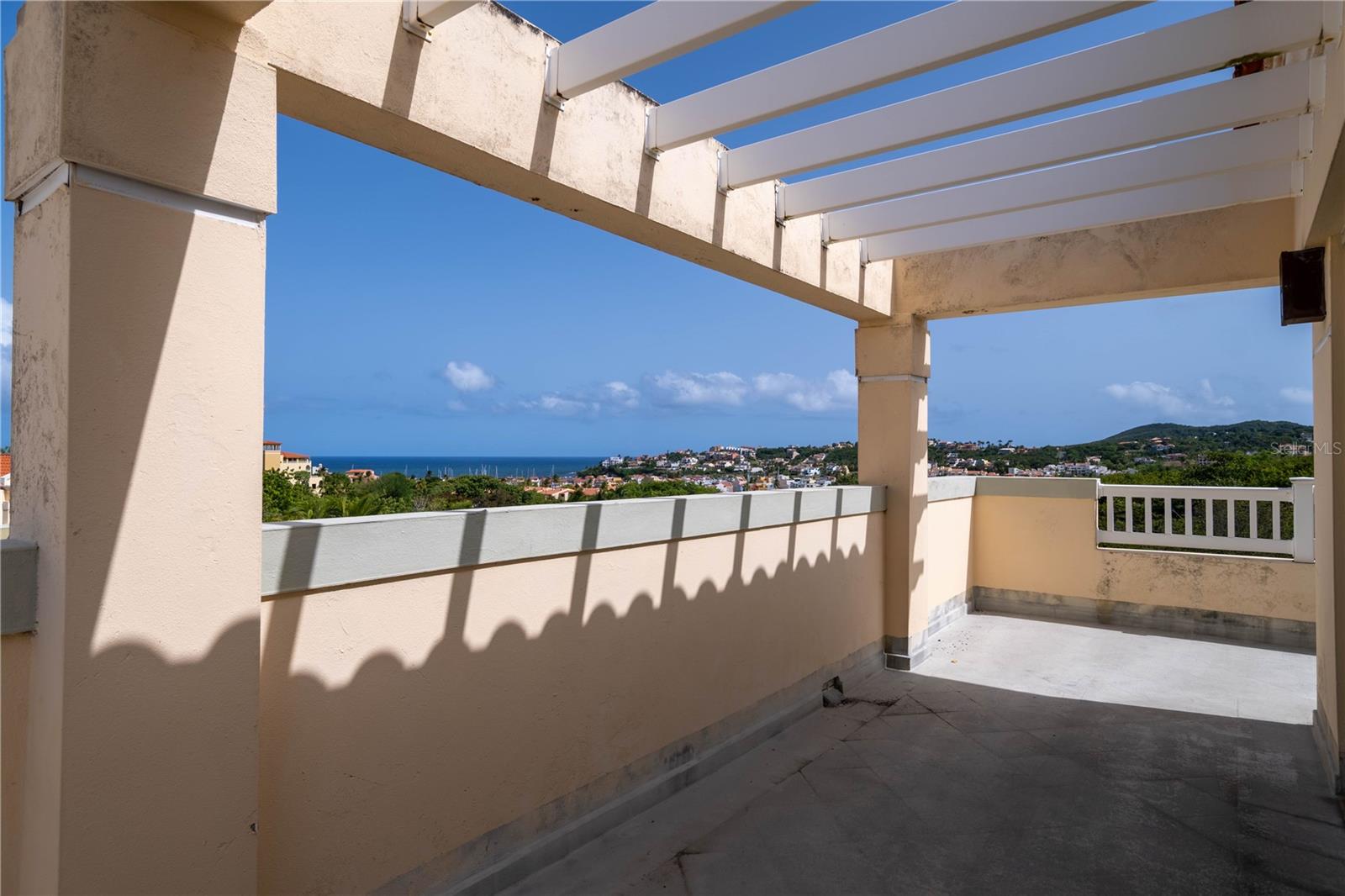 PALMANOVA VILLAGE - Residential Lease