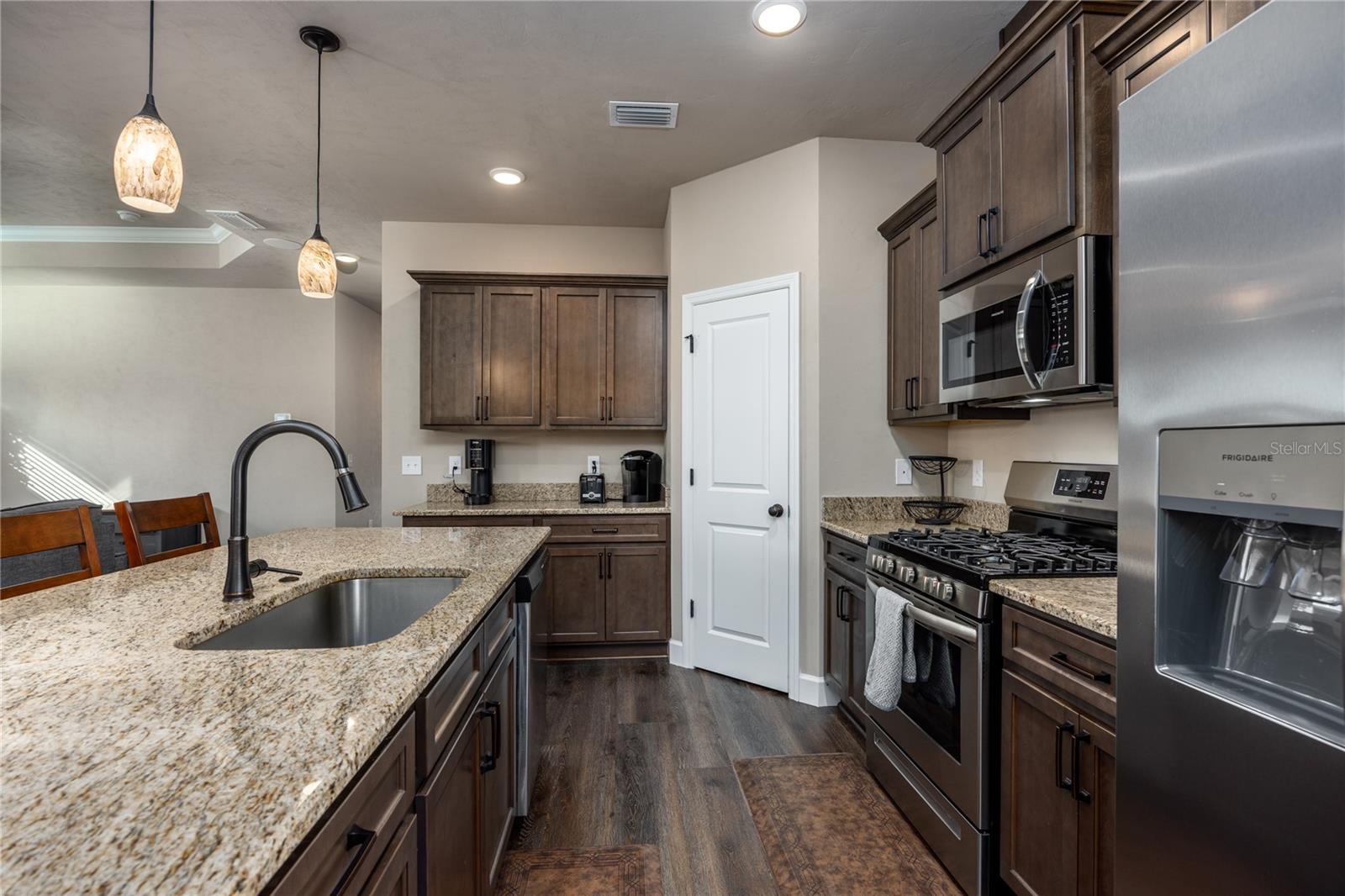 COUNTRYWAY OF NEWBERRY PH V PB 38 PG 62 - Residential