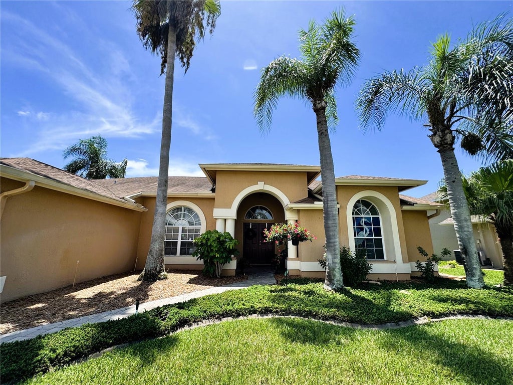 Photo of 8518 Coral Creek Loop, Hudson, FL 34667 (MLS # TB8537963)