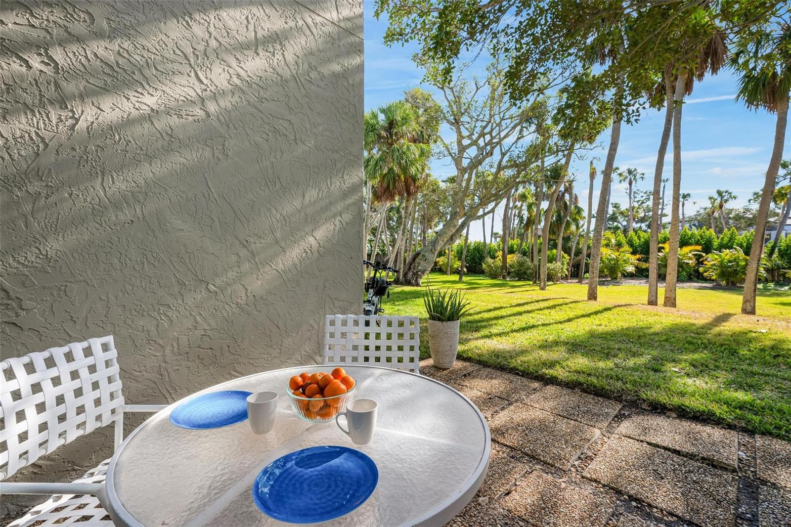 5260 GULF OF MEXICO DRIVE 403