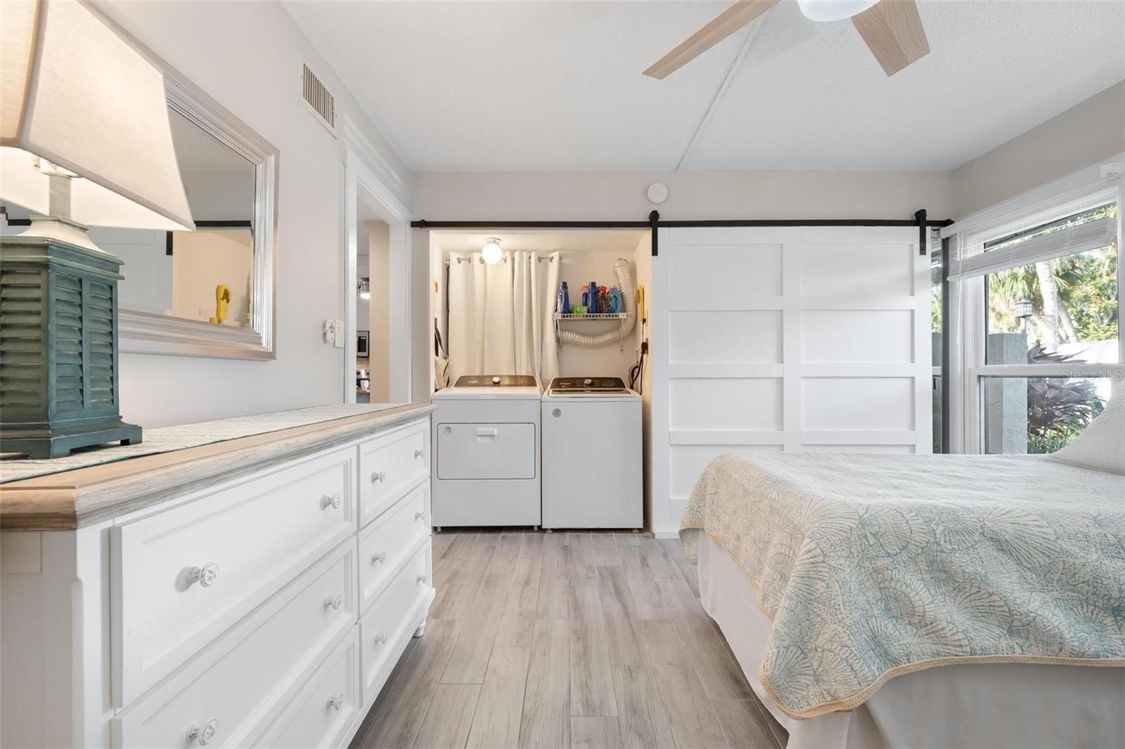 THE BANYAN BAY CLUB - Residential