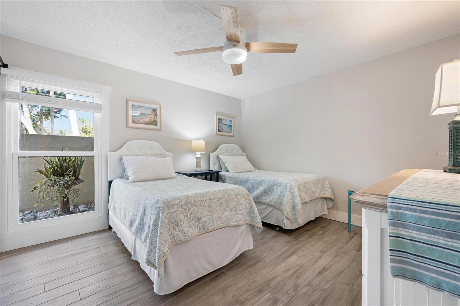 THE BANYAN BAY CLUB - Residential