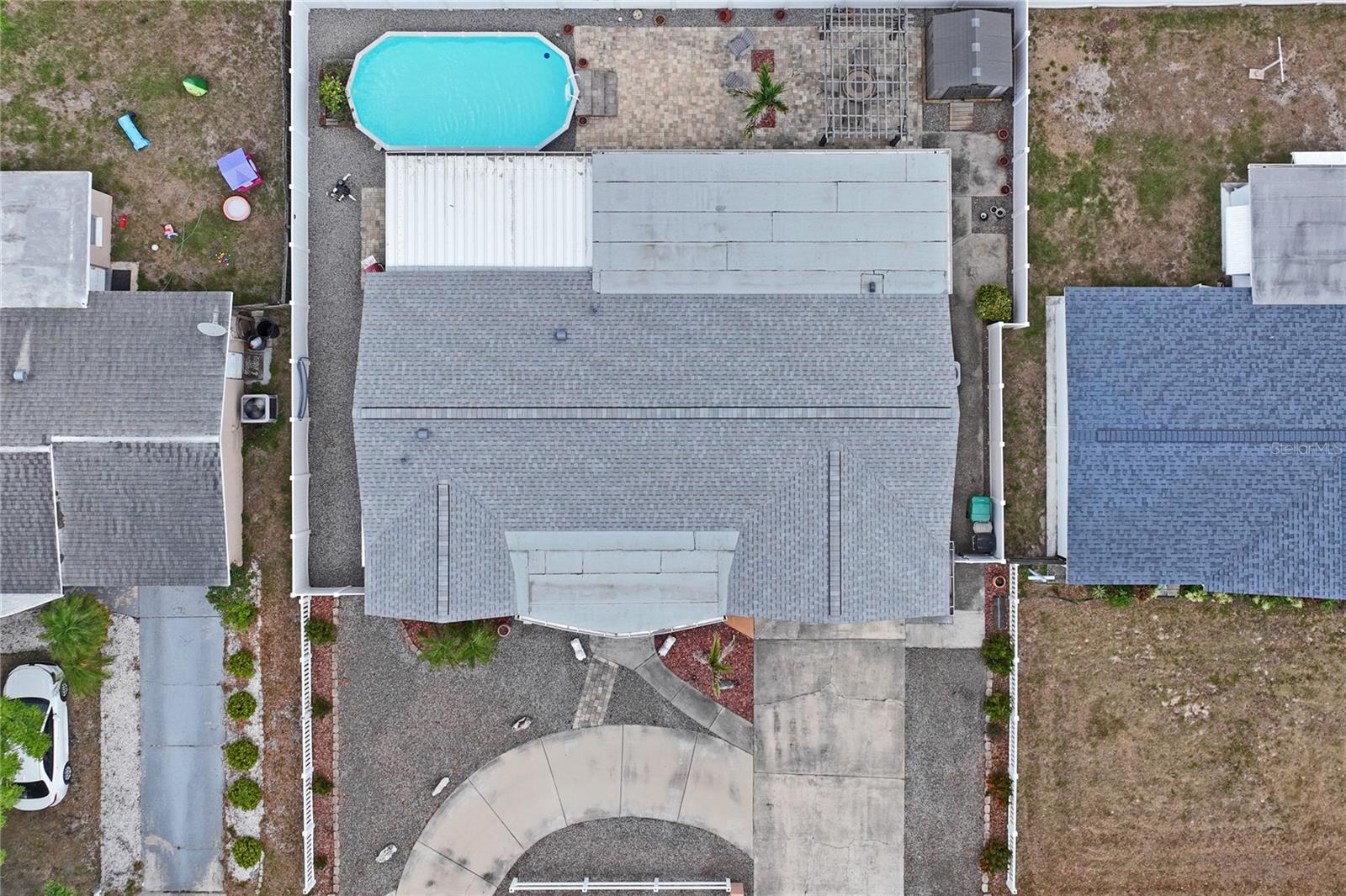 COLONIAL HILLS - Residential