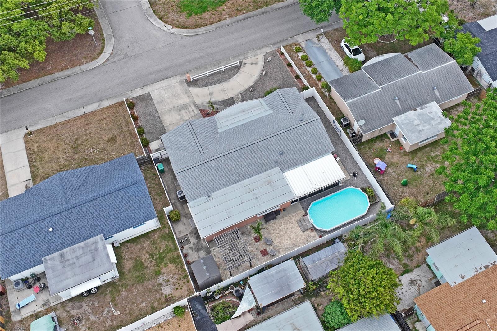 COLONIAL HILLS - Residential