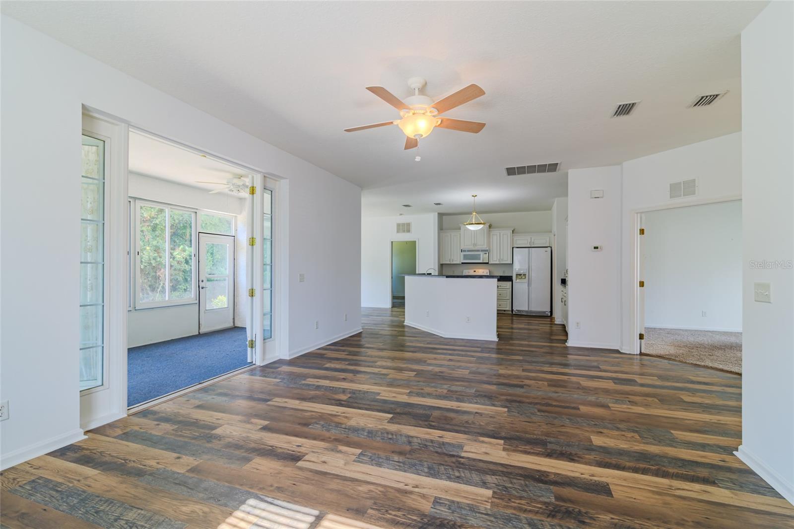 OCALA PALMS #X - Residential
