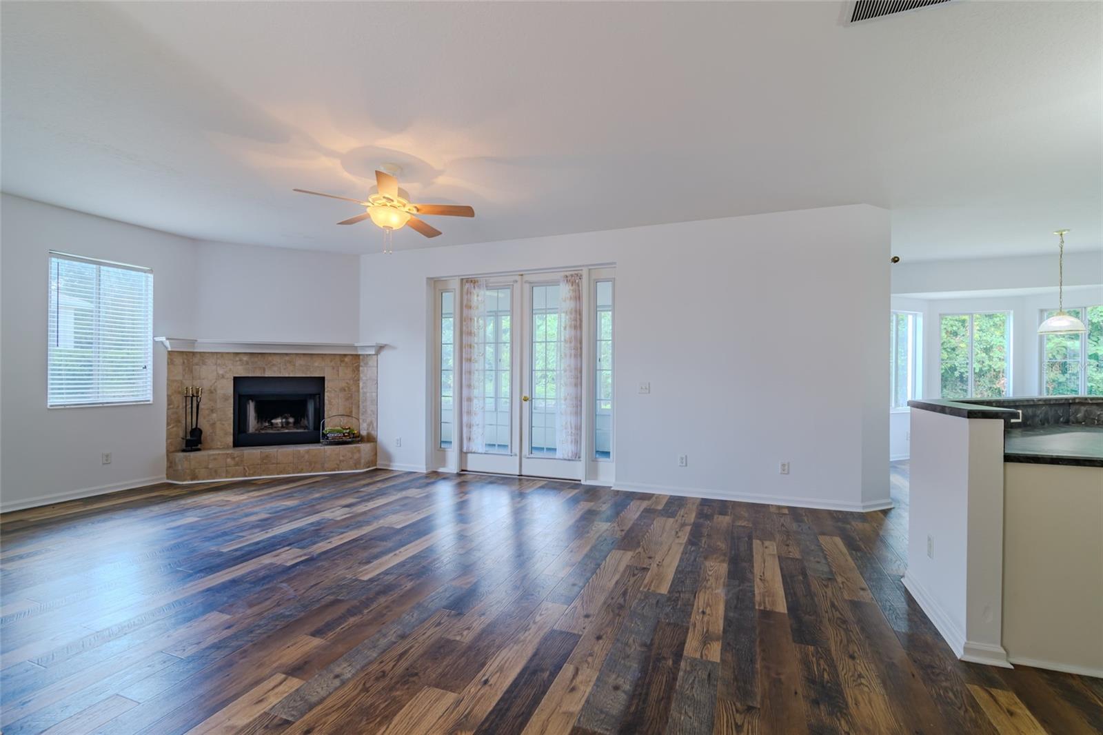 OCALA PALMS #X - Residential