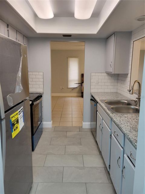 Tiny photo for 807 Mclain Court, Tavares, FL 32778 (MLS # G5110438)