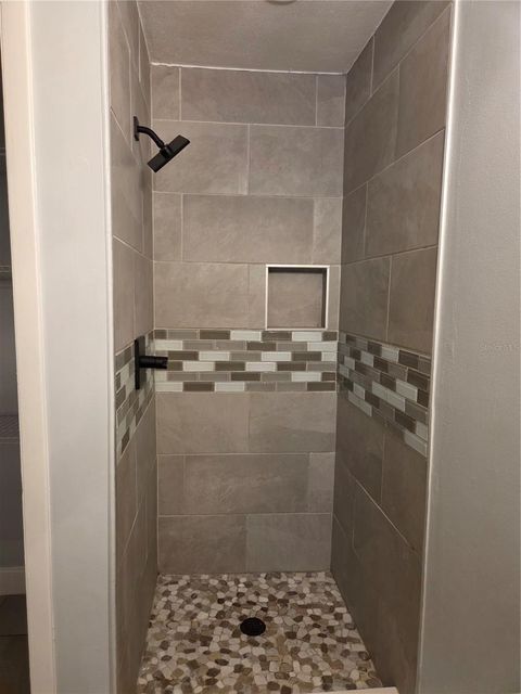 Tiny photo for 807 Mclain Court, Tavares, FL 32778 (MLS # G5110438)