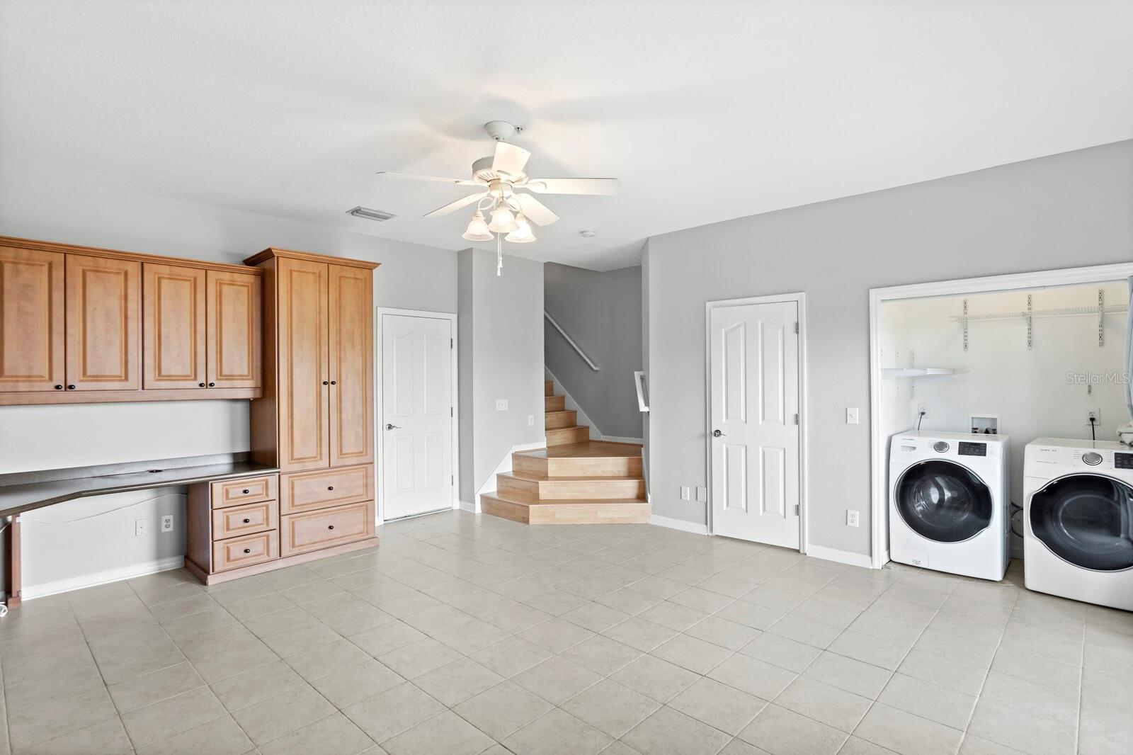 HARBOURSIDE AT HARBOUR ISLAND - Residential