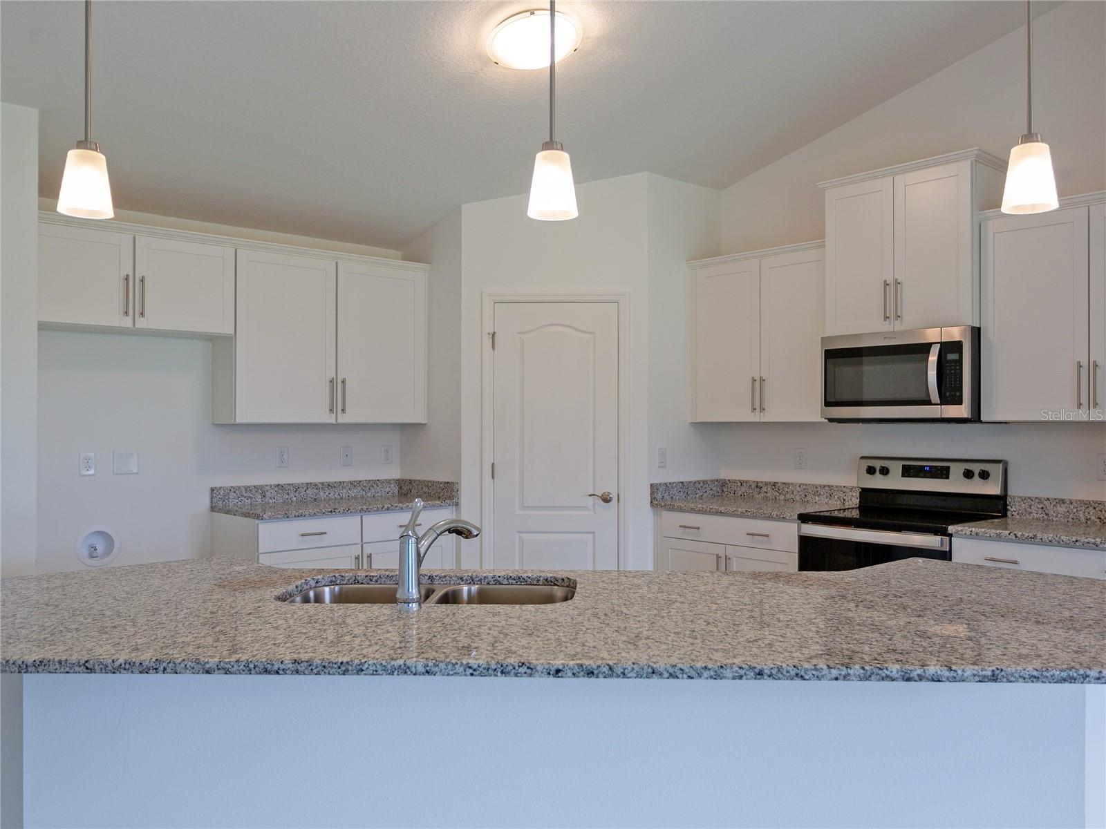 OAKS AT OCALA CROSSINGS SOUTH - Residential