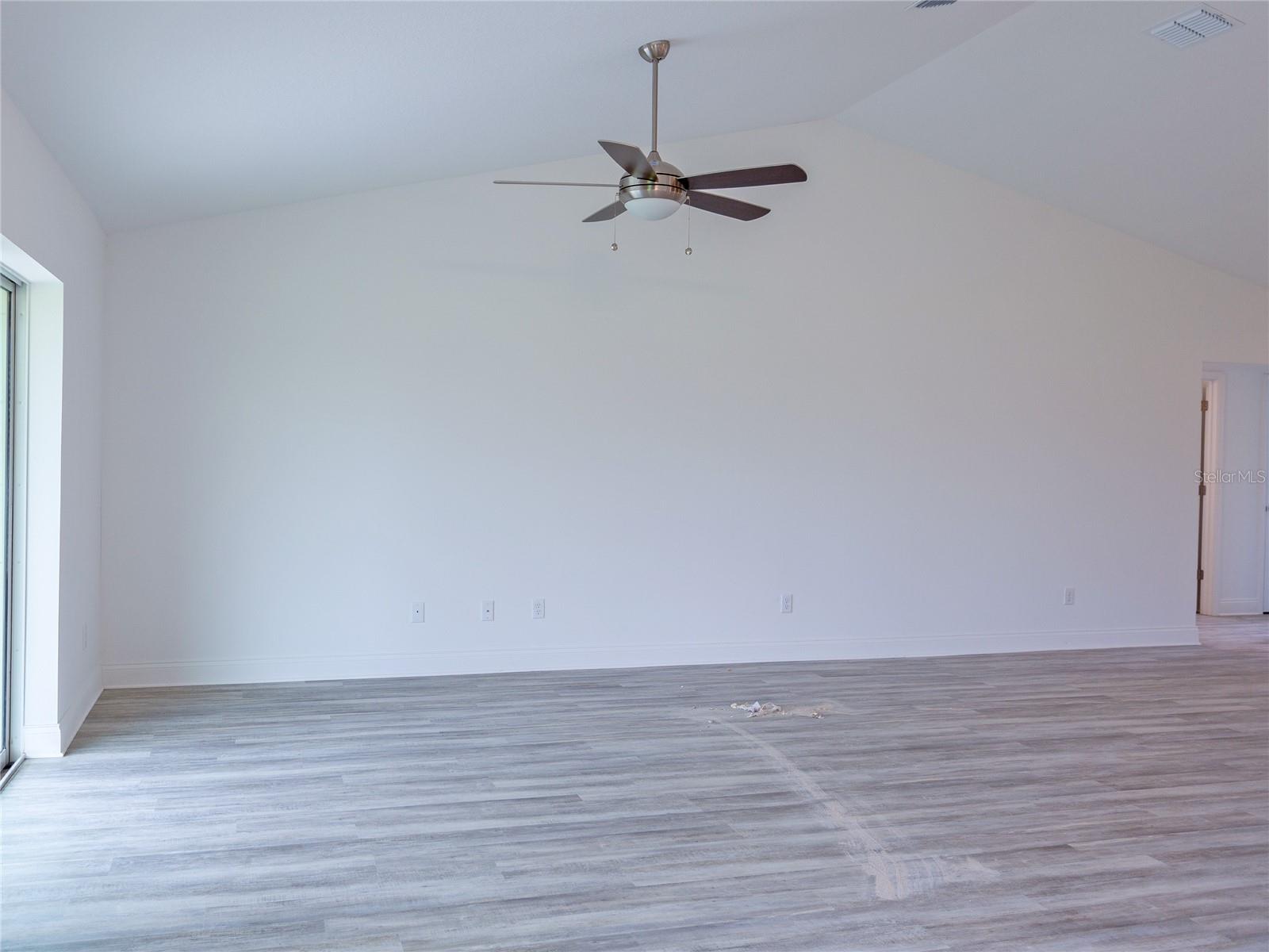 OAKS AT OCALA CROSSINGS SOUTH - Residential