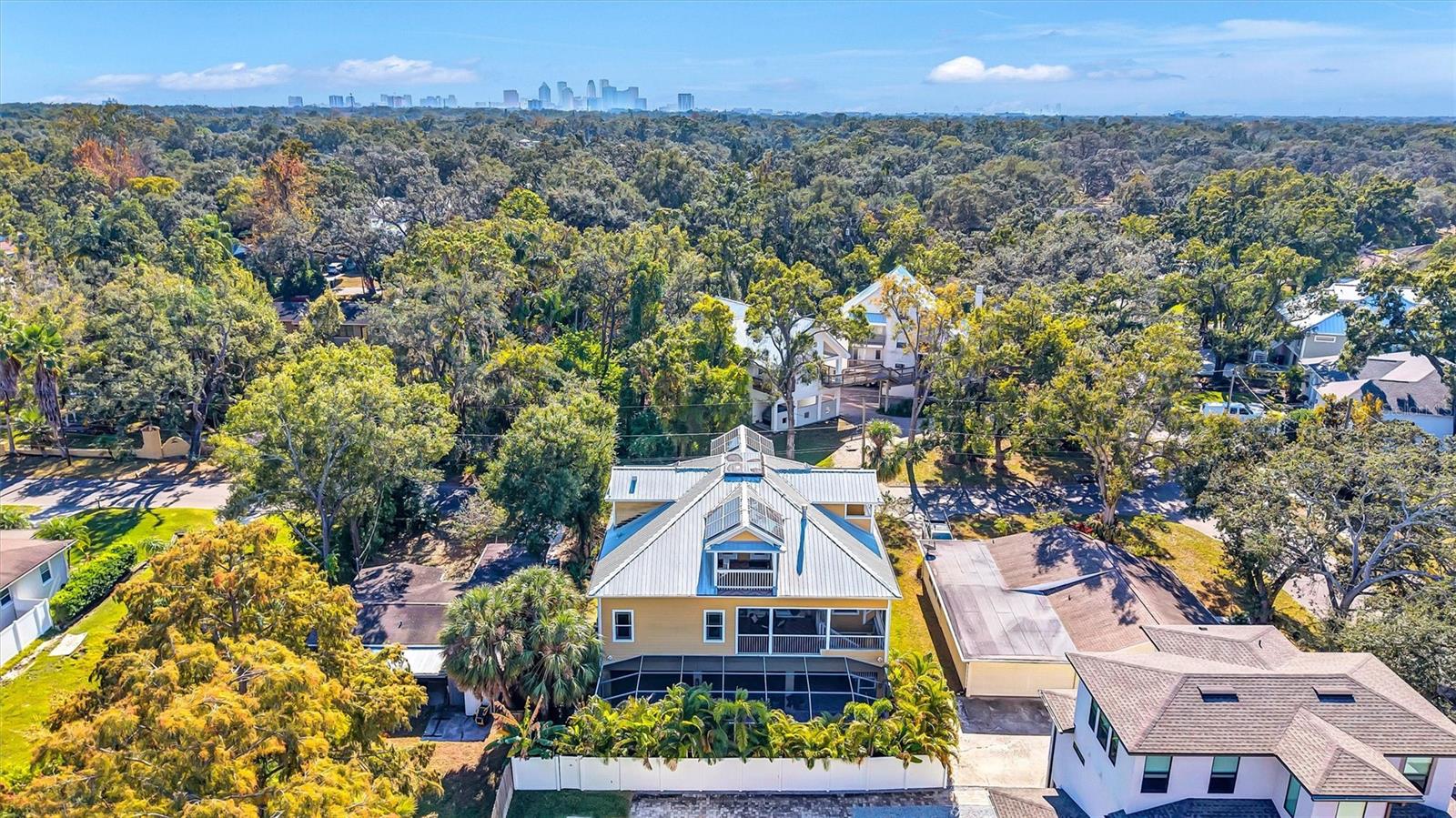 RIVERCREST - Residential