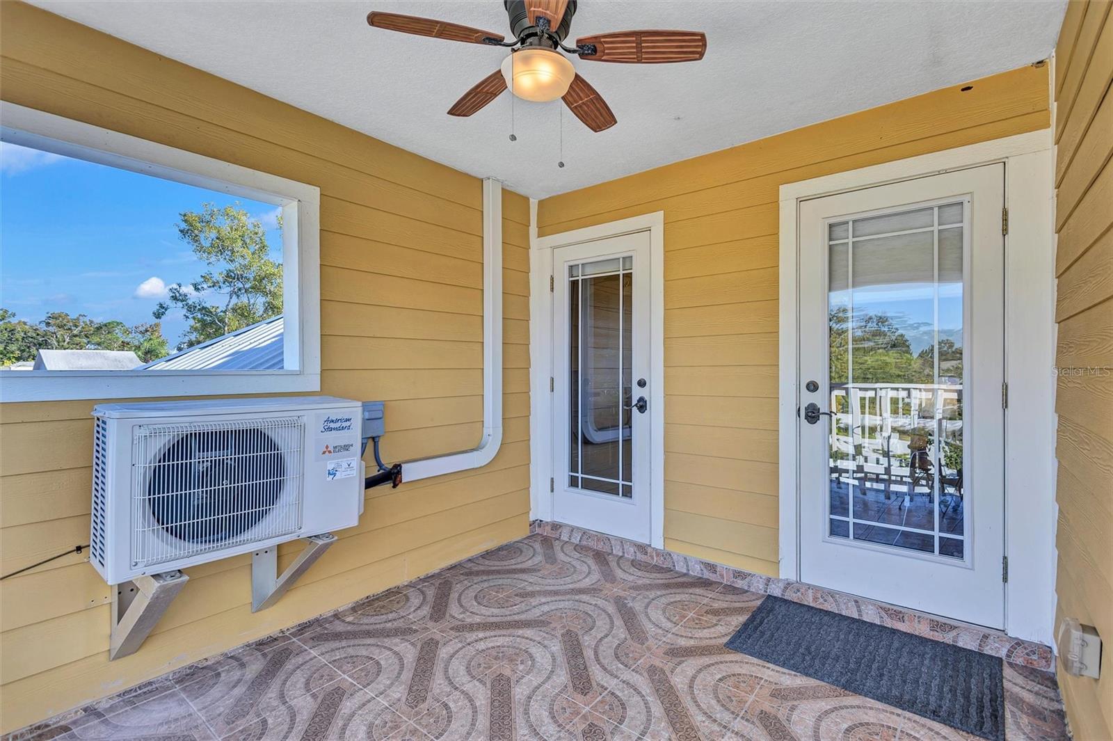 RIVERCREST - Residential