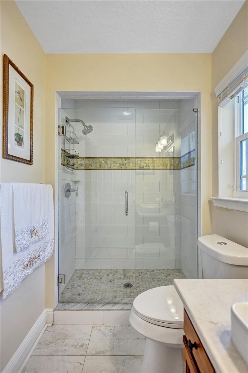 RIVERCREST - Residential