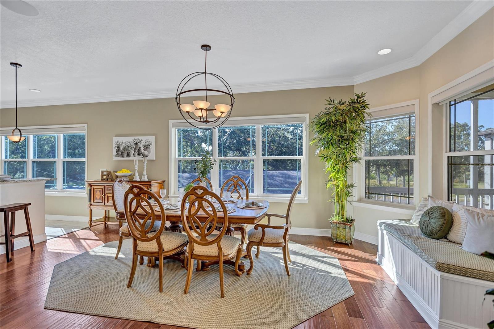 RIVERCREST - Residential