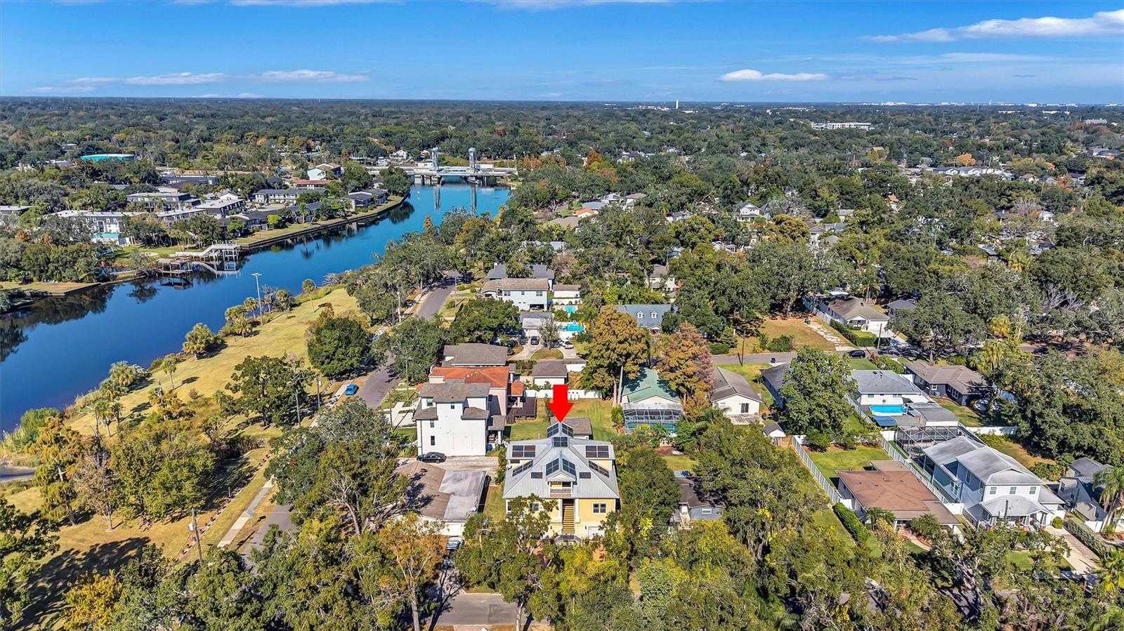 RIVERCREST - Residential