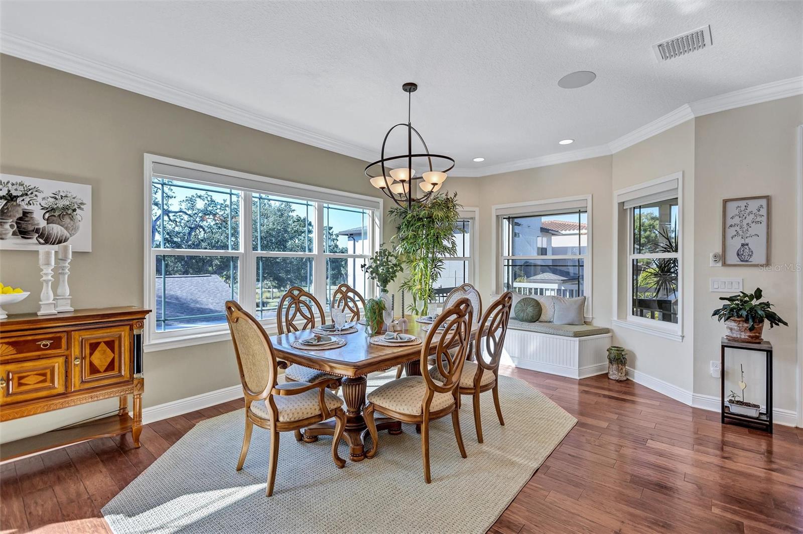 RIVERCREST - Residential