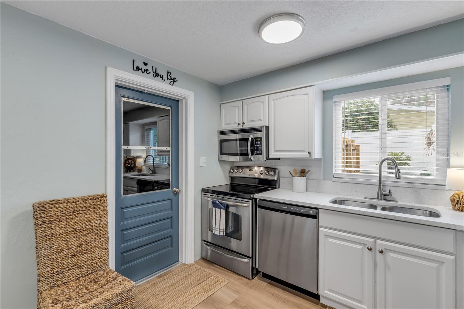 SILVER SANDS SEC D - Residential