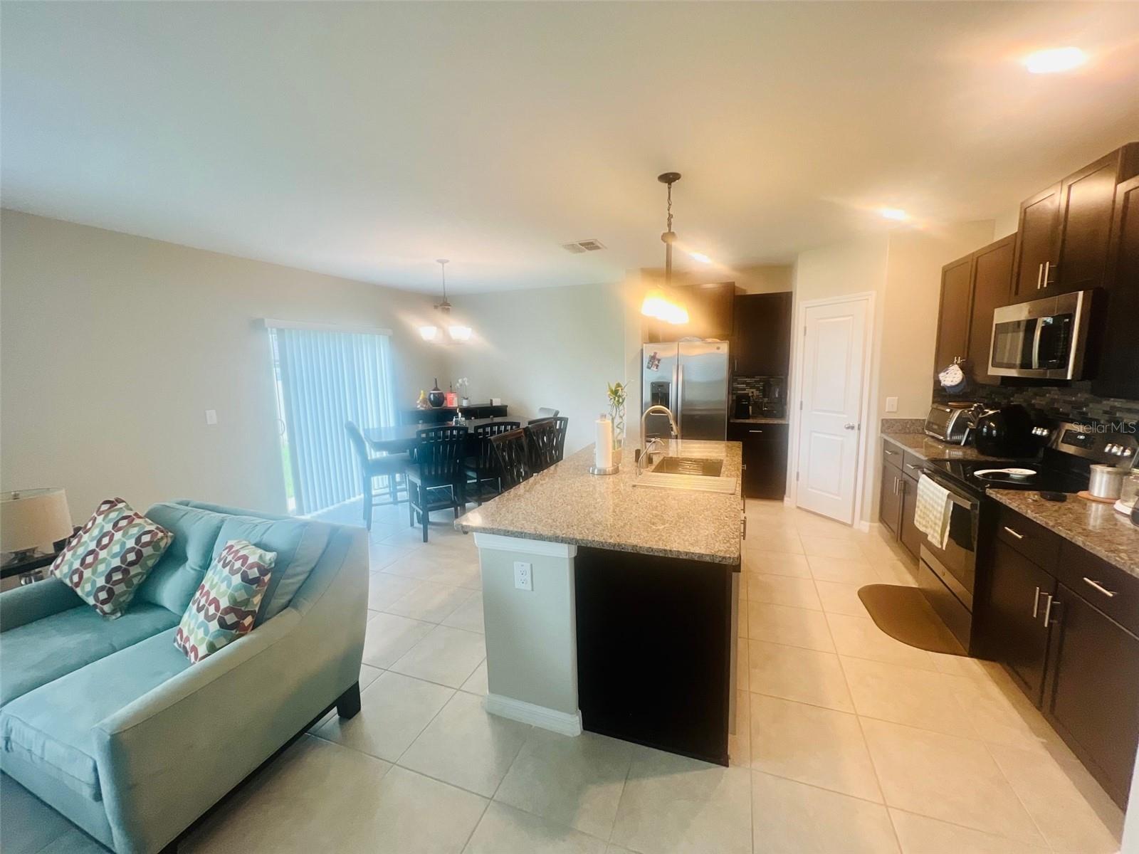 MANORS/CYPRESS RANCH - Residential Lease