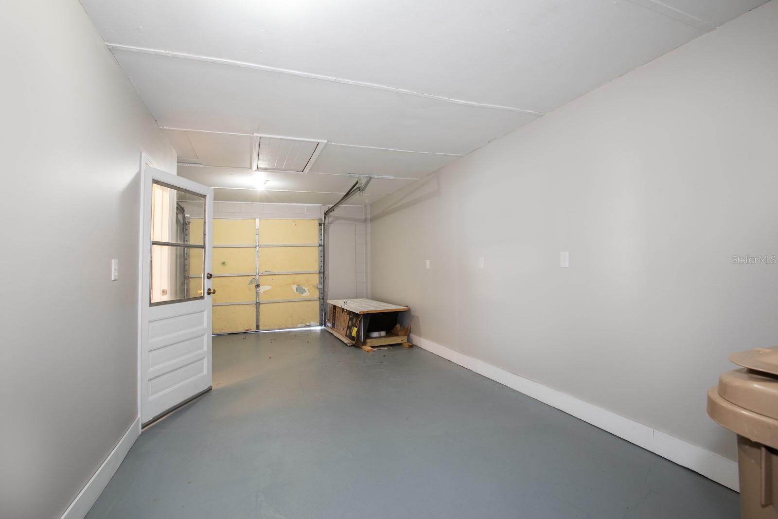 SYLVAN SHORES - Residential