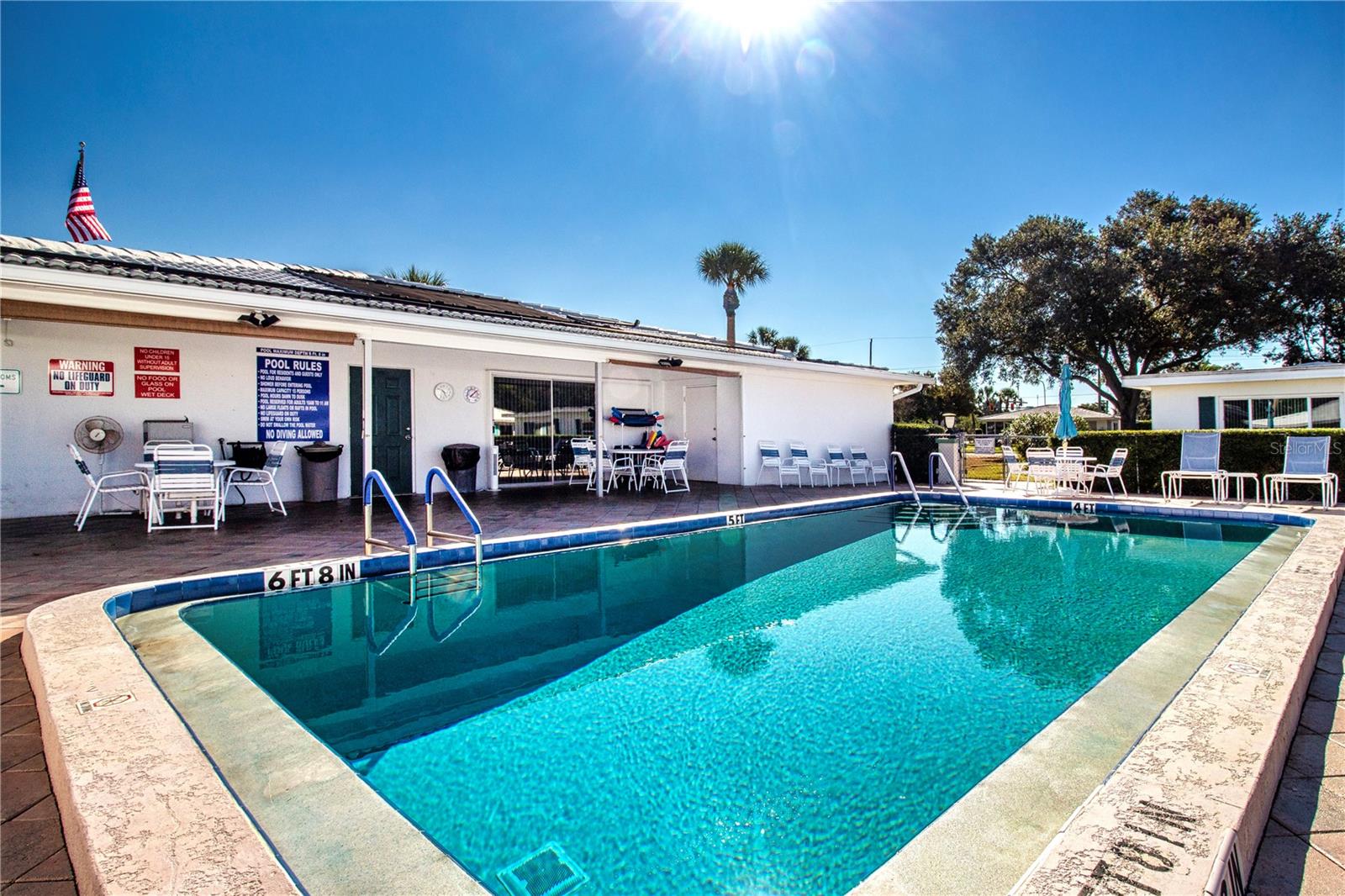 STRATHMORE VILLA'S - Residential