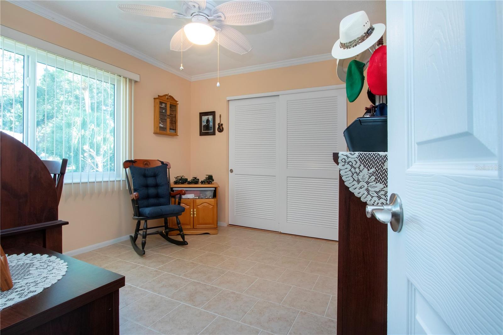 STRATHMORE VILLA'S - Residential