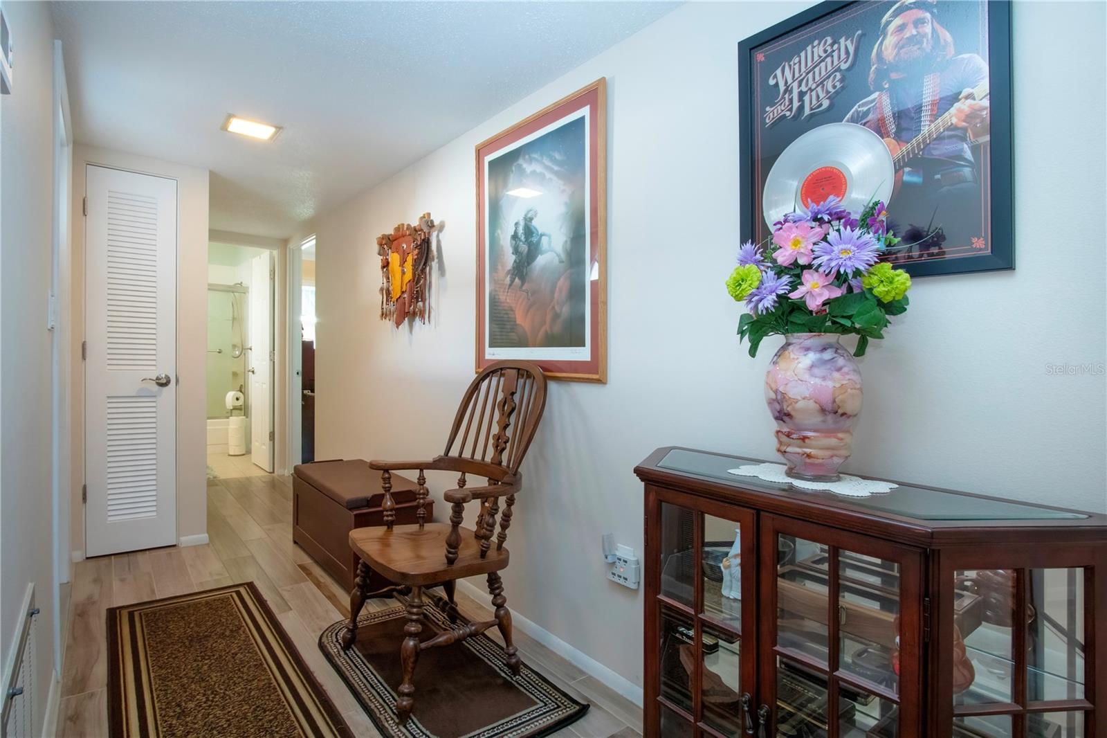 STRATHMORE VILLA'S - Residential