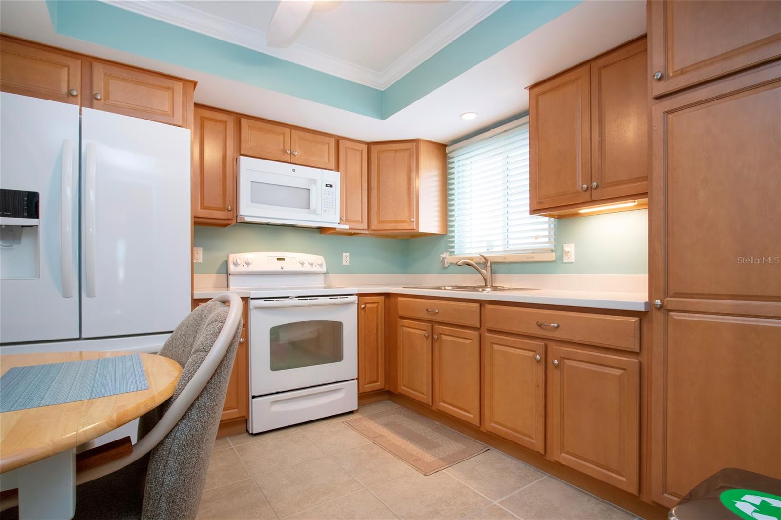 STRATHMORE VILLA'S - Residential