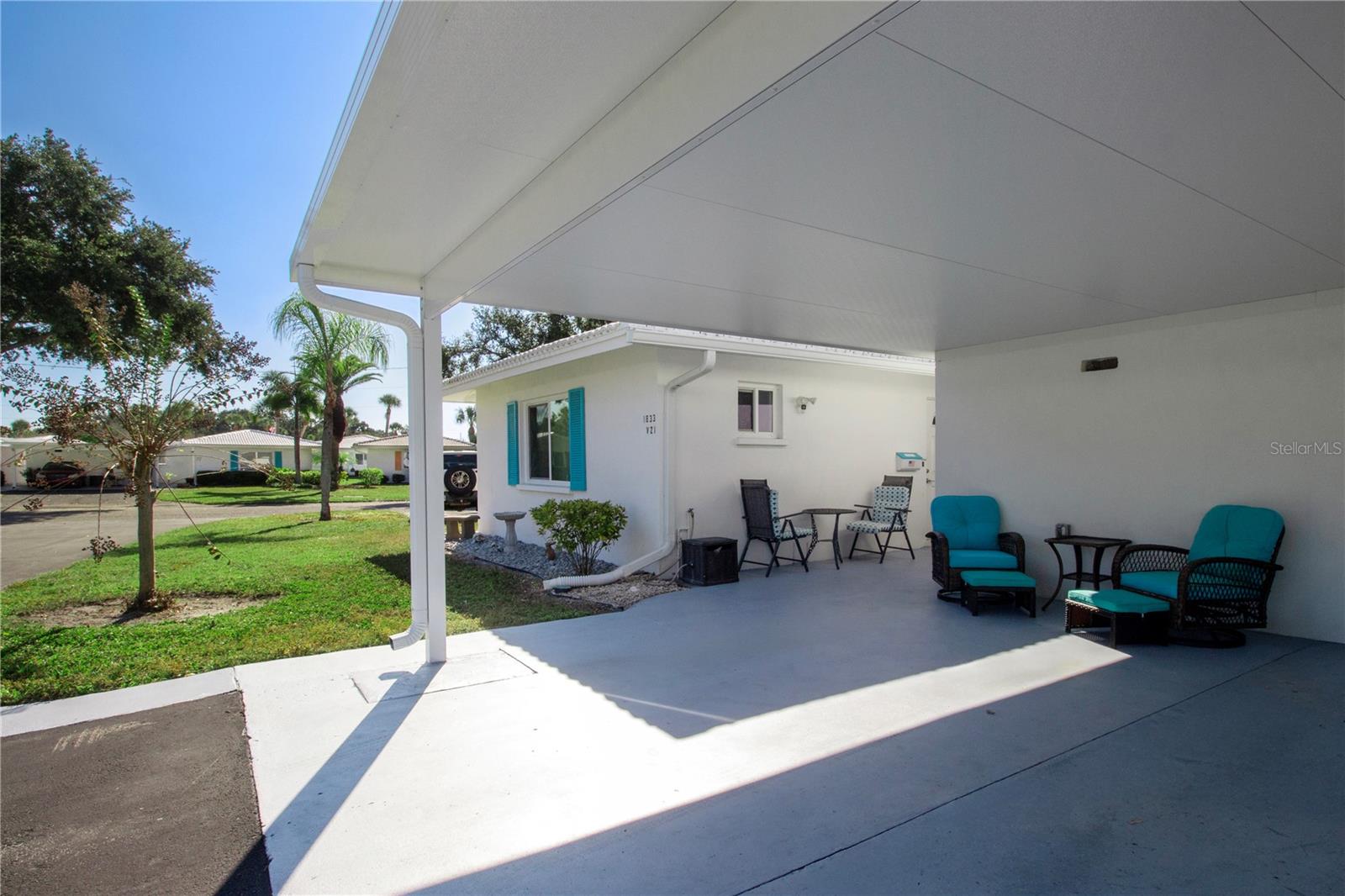 STRATHMORE VILLA'S - Residential