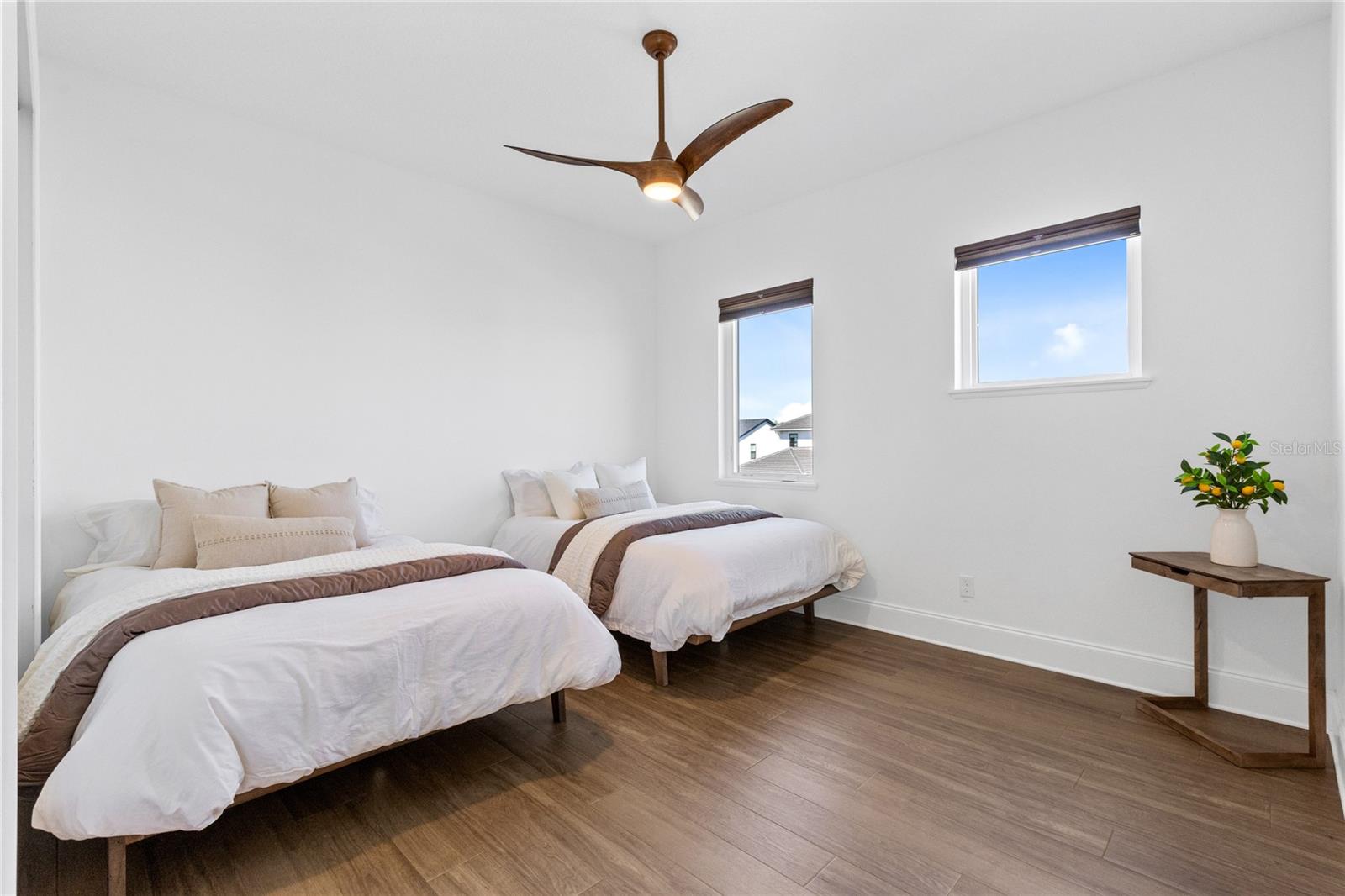 LAUREL POINTE LAKE NONA - Residential