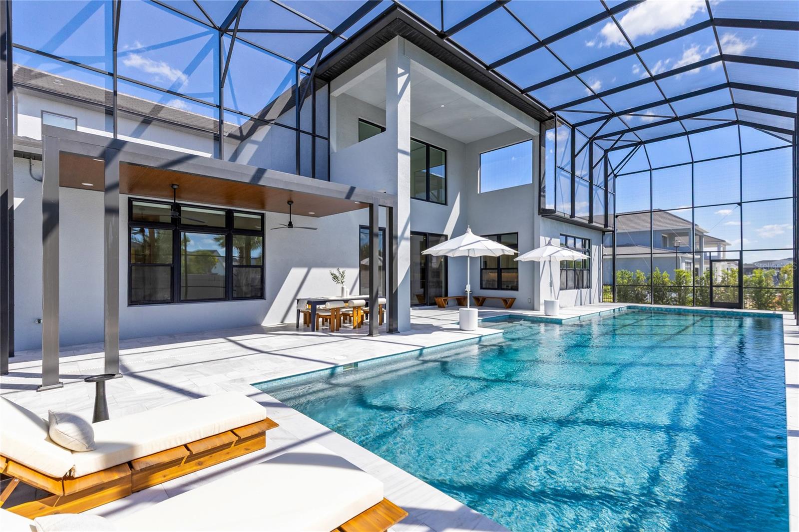 LAUREL POINTE LAKE NONA - Residential