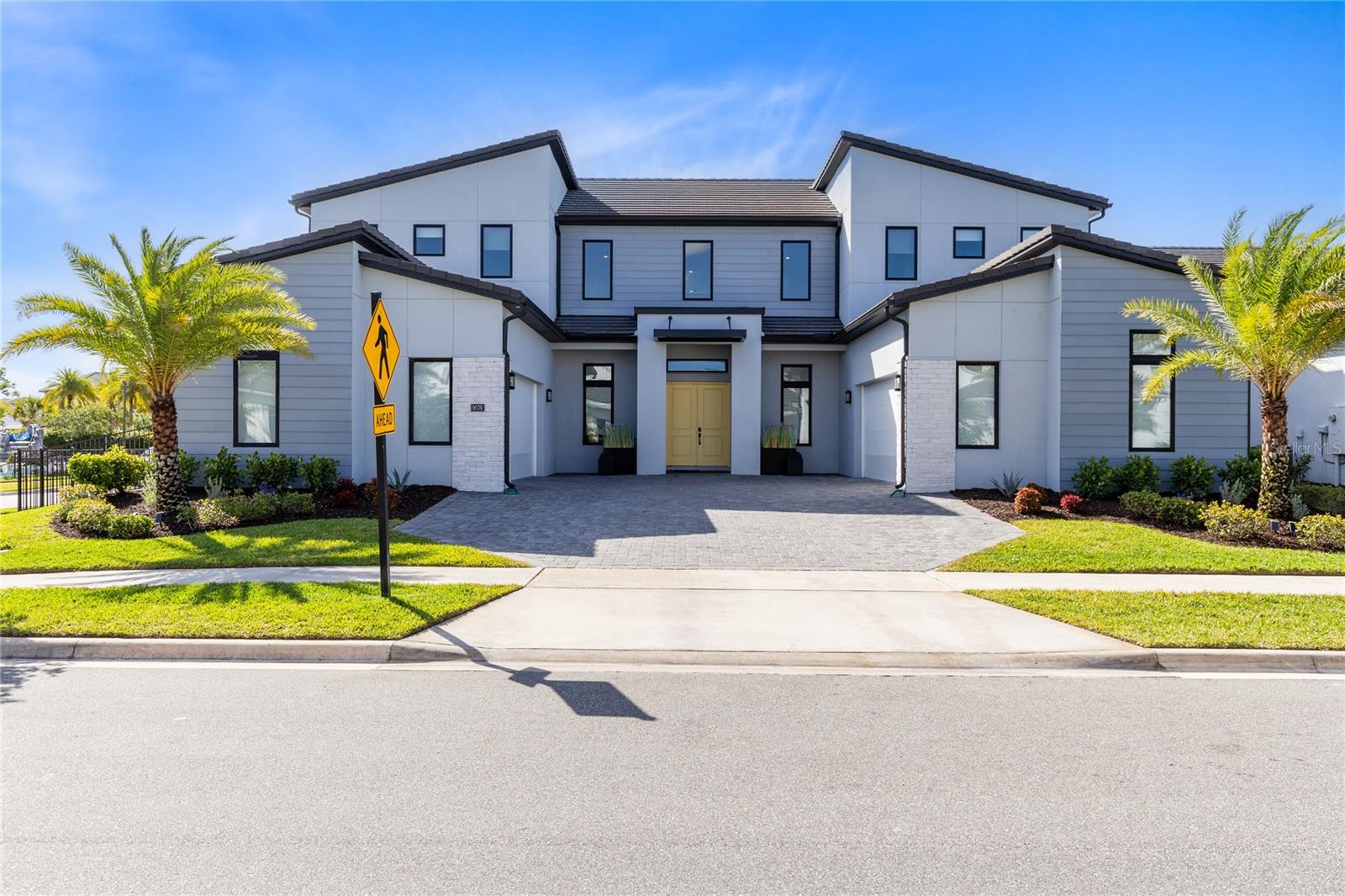 LAUREL POINTE LAKE NONA - Residential