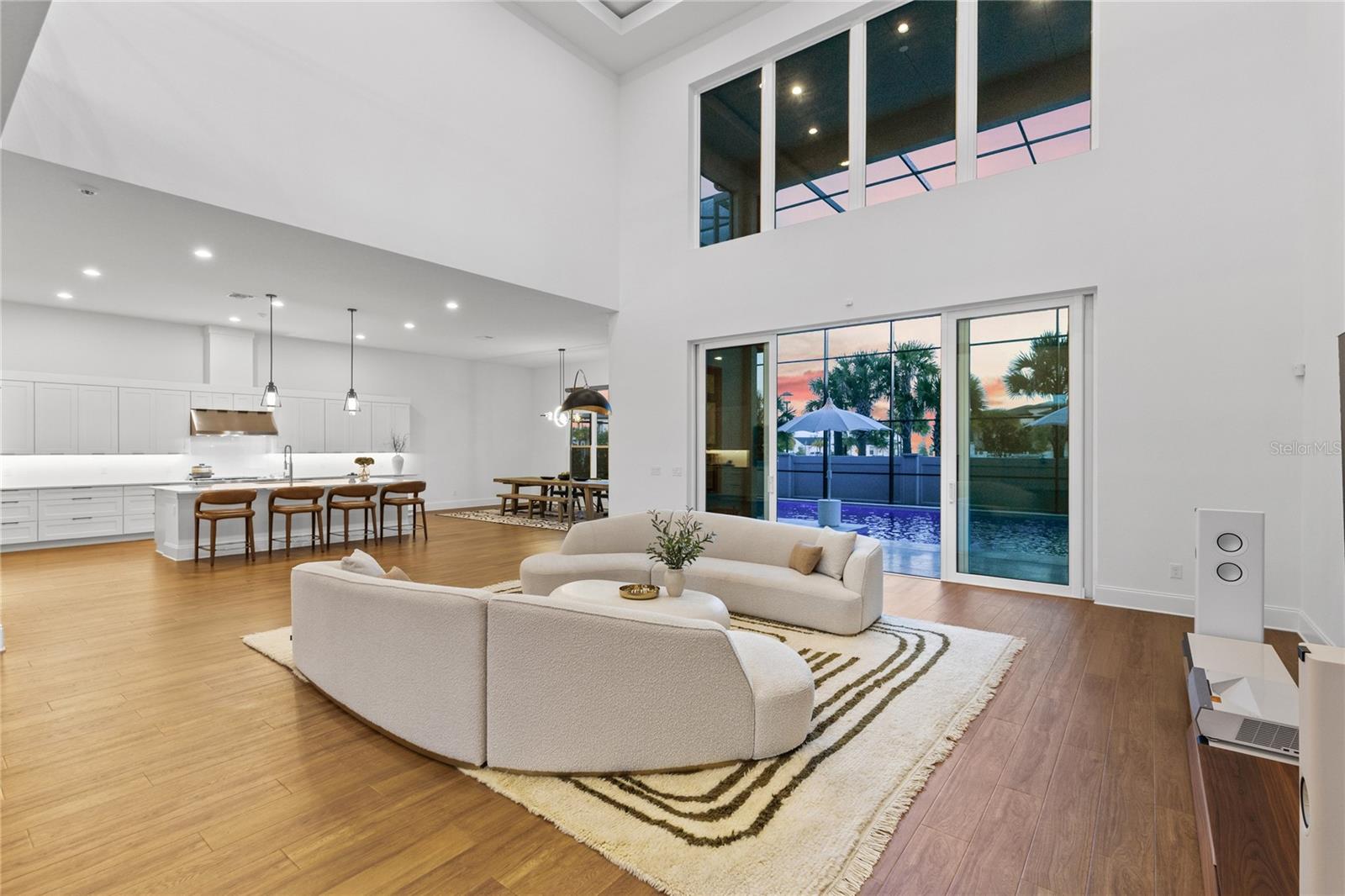 LAUREL POINTE LAKE NONA - Residential