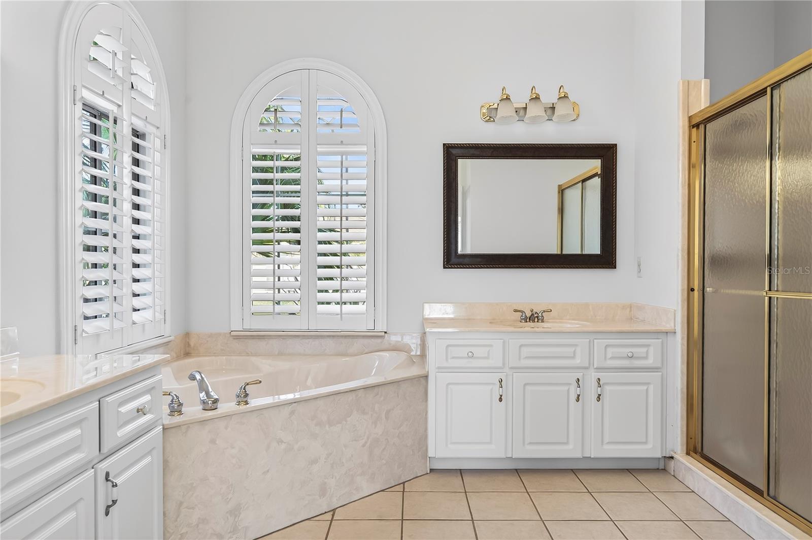 OCALA PALMS 08 - Residential