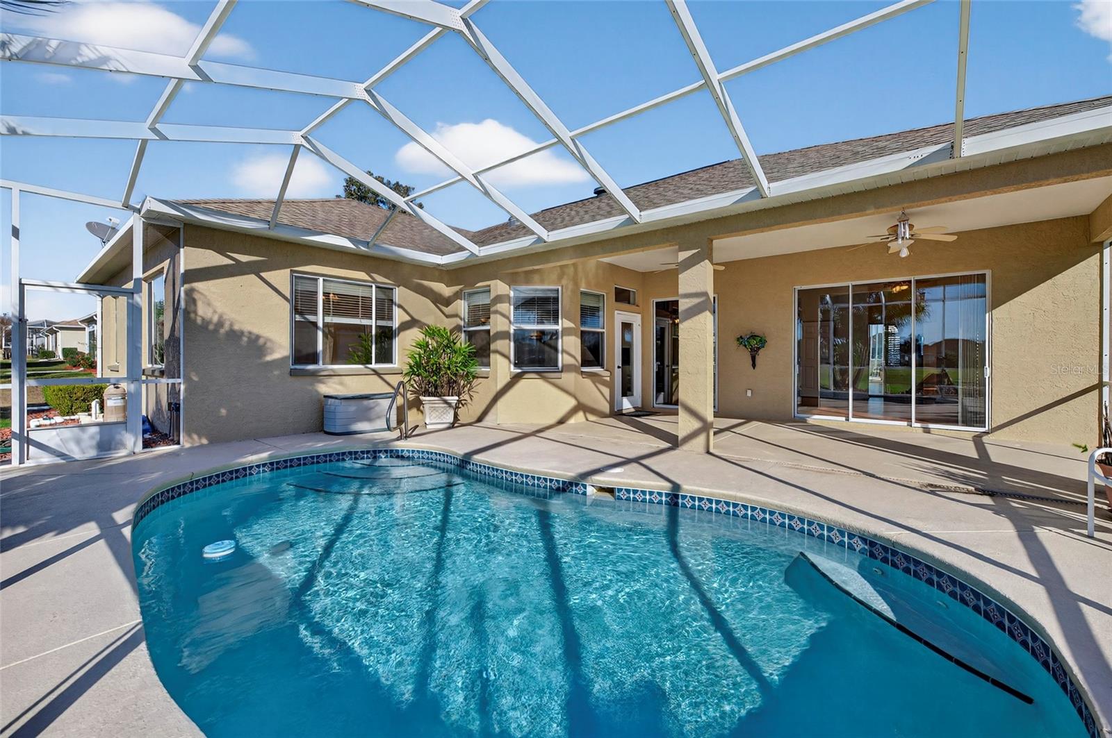 OCALA PALMS 08 - Residential