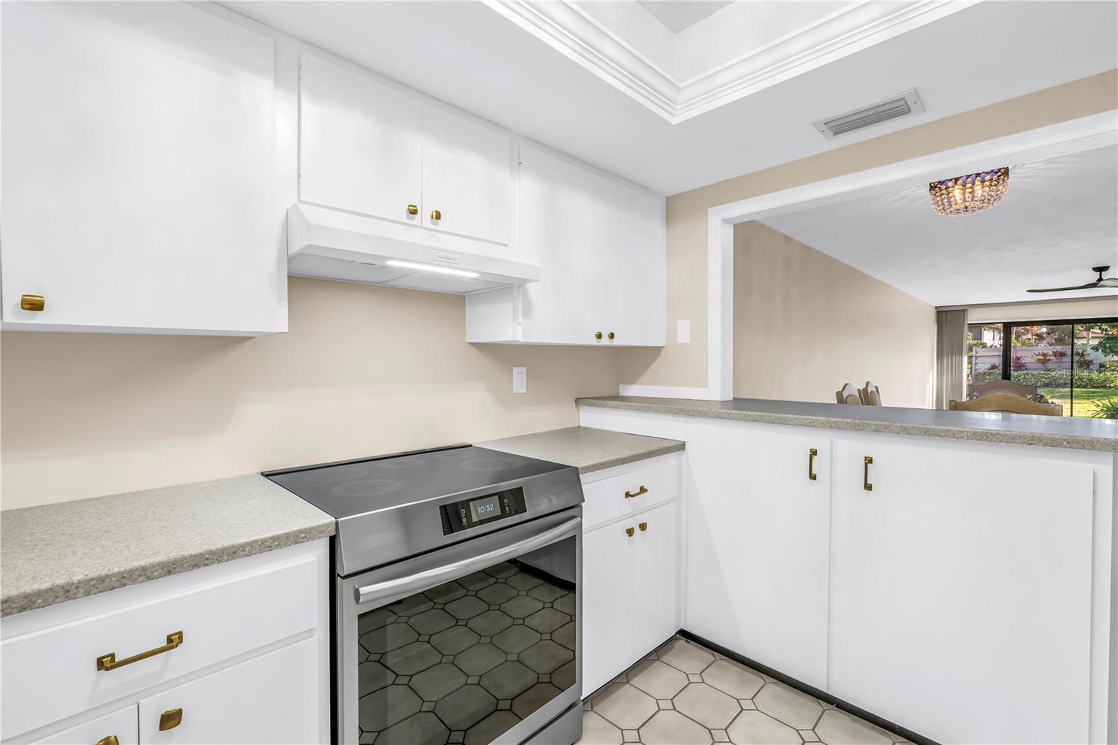 VALENCIA GARDEN II - Residential