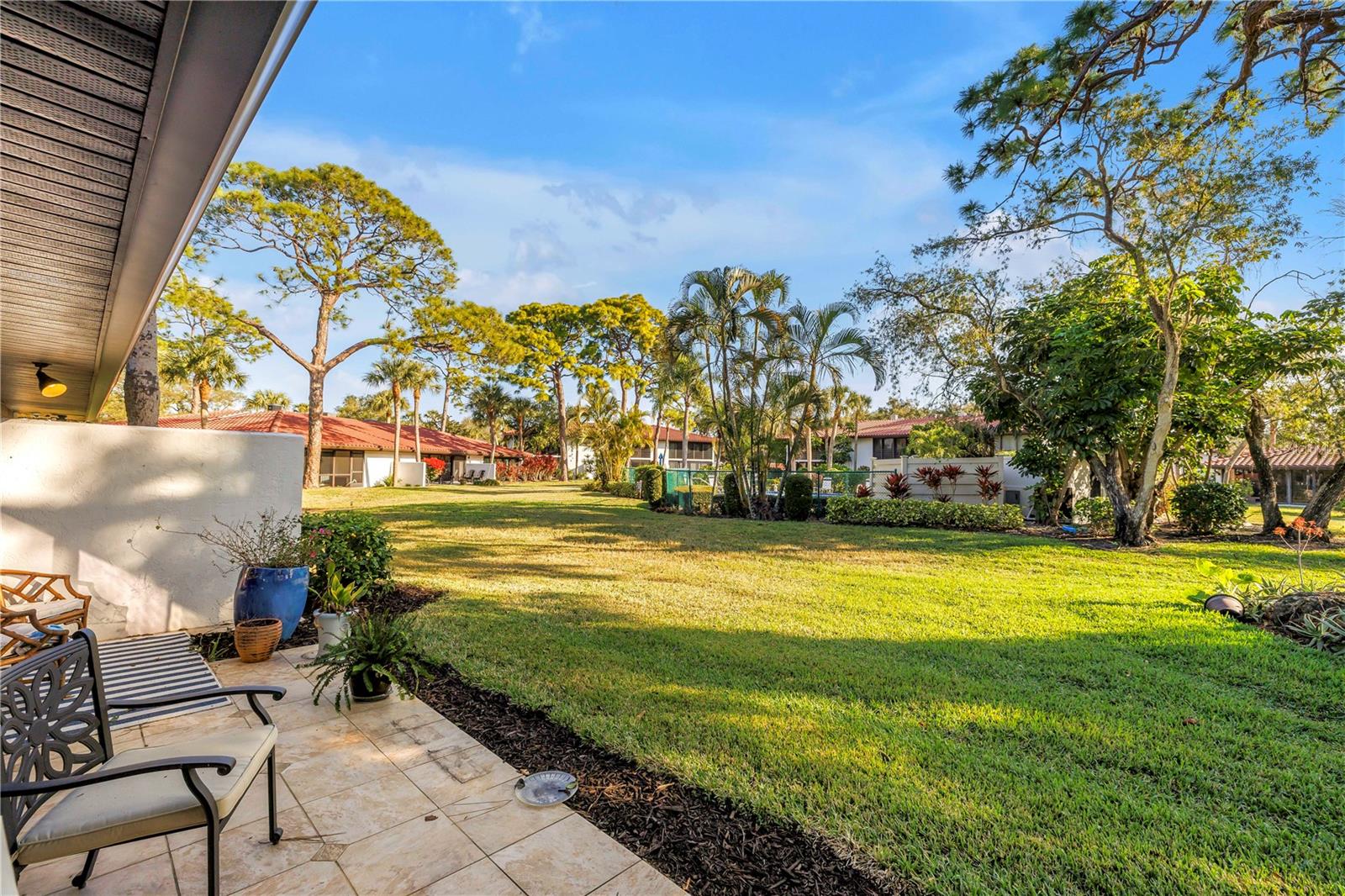 VALENCIA GARDEN II - Residential