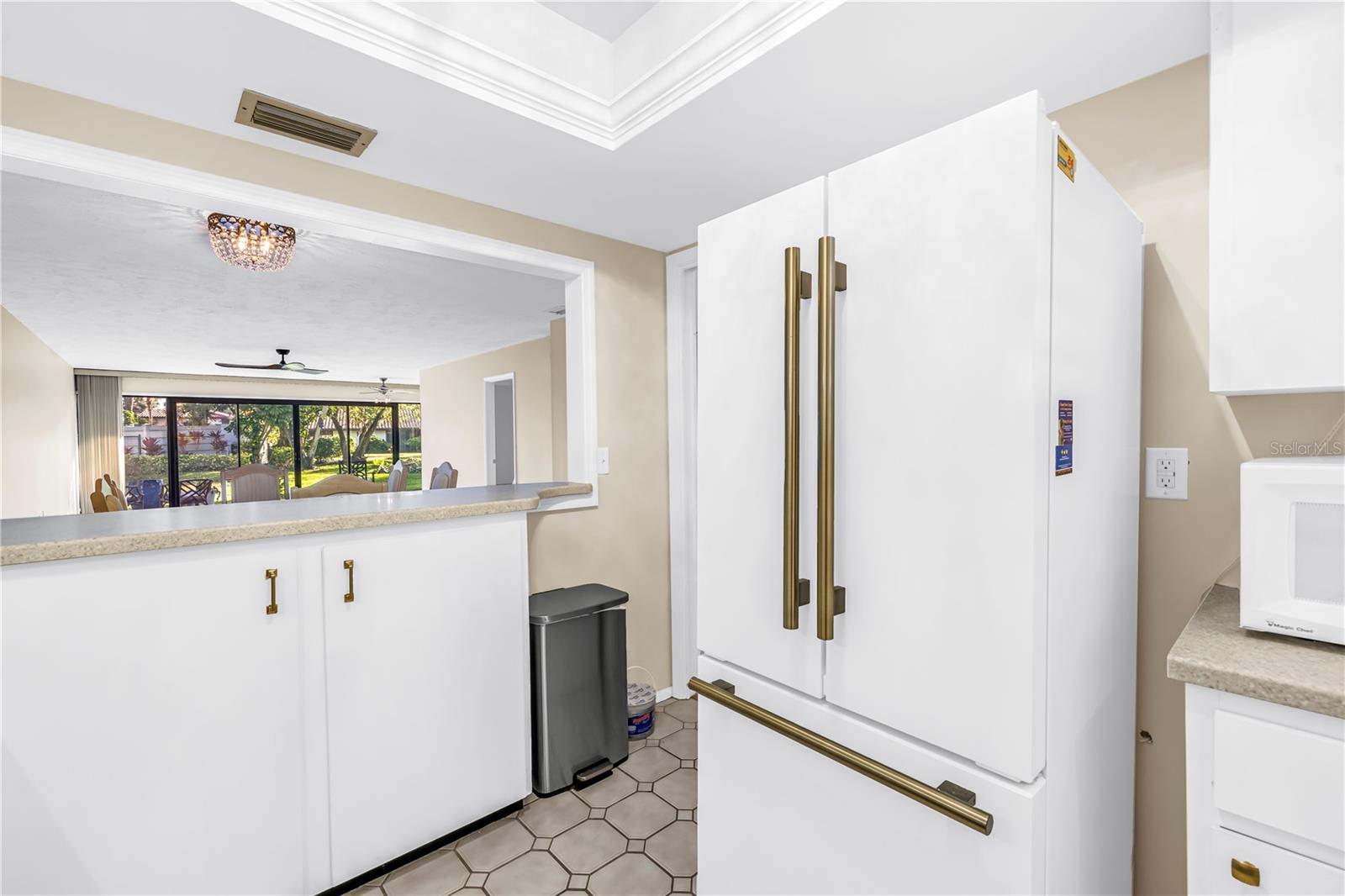 VALENCIA GARDEN II - Residential