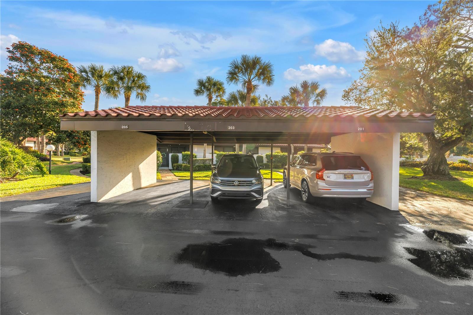 VALENCIA GARDEN II - Residential