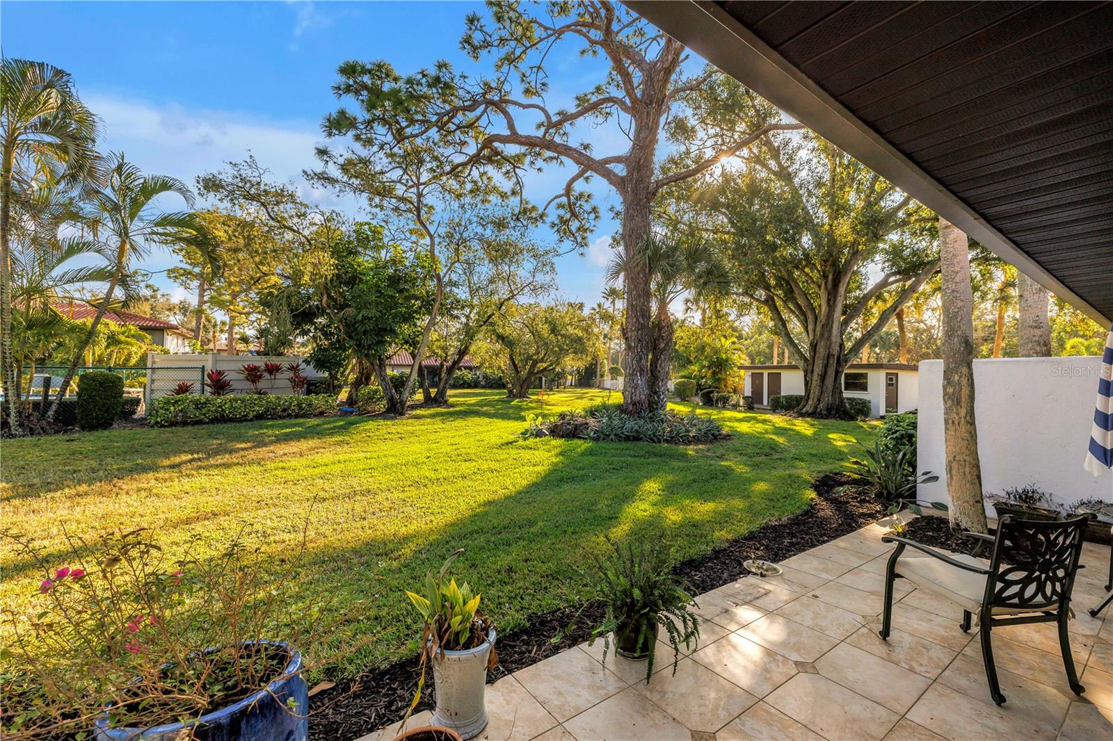 VALENCIA GARDEN II - Residential